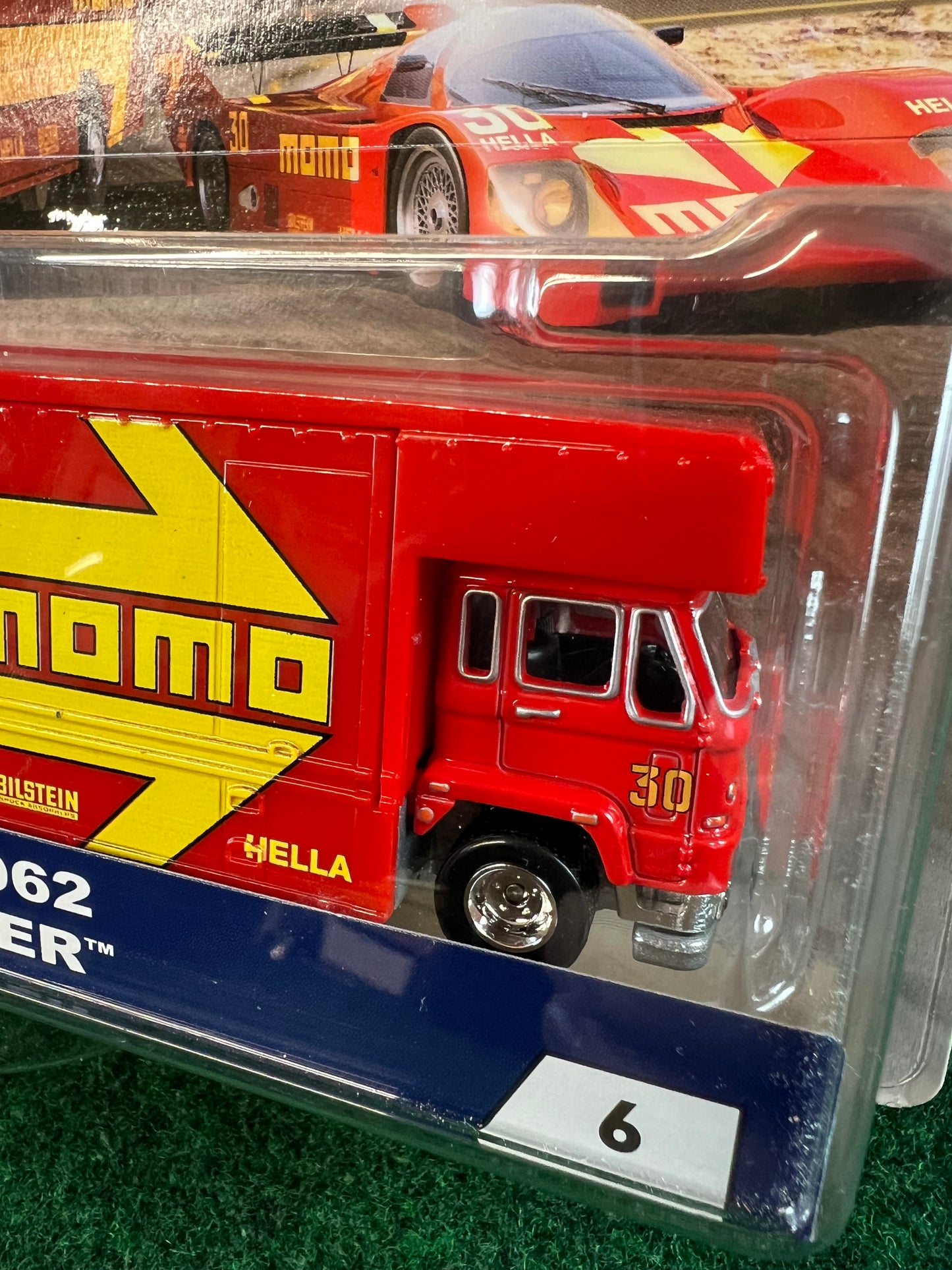 Hot Wheels - Team Transport Porsche 962 Fleet Flyer ￼