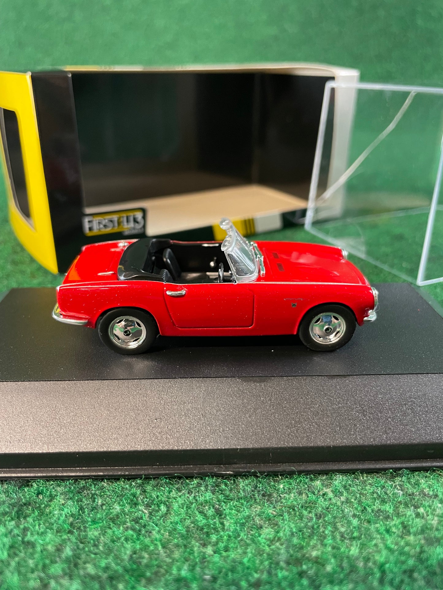 First43 Honda S800 Red Roof Open 1/43 Scale Diecast