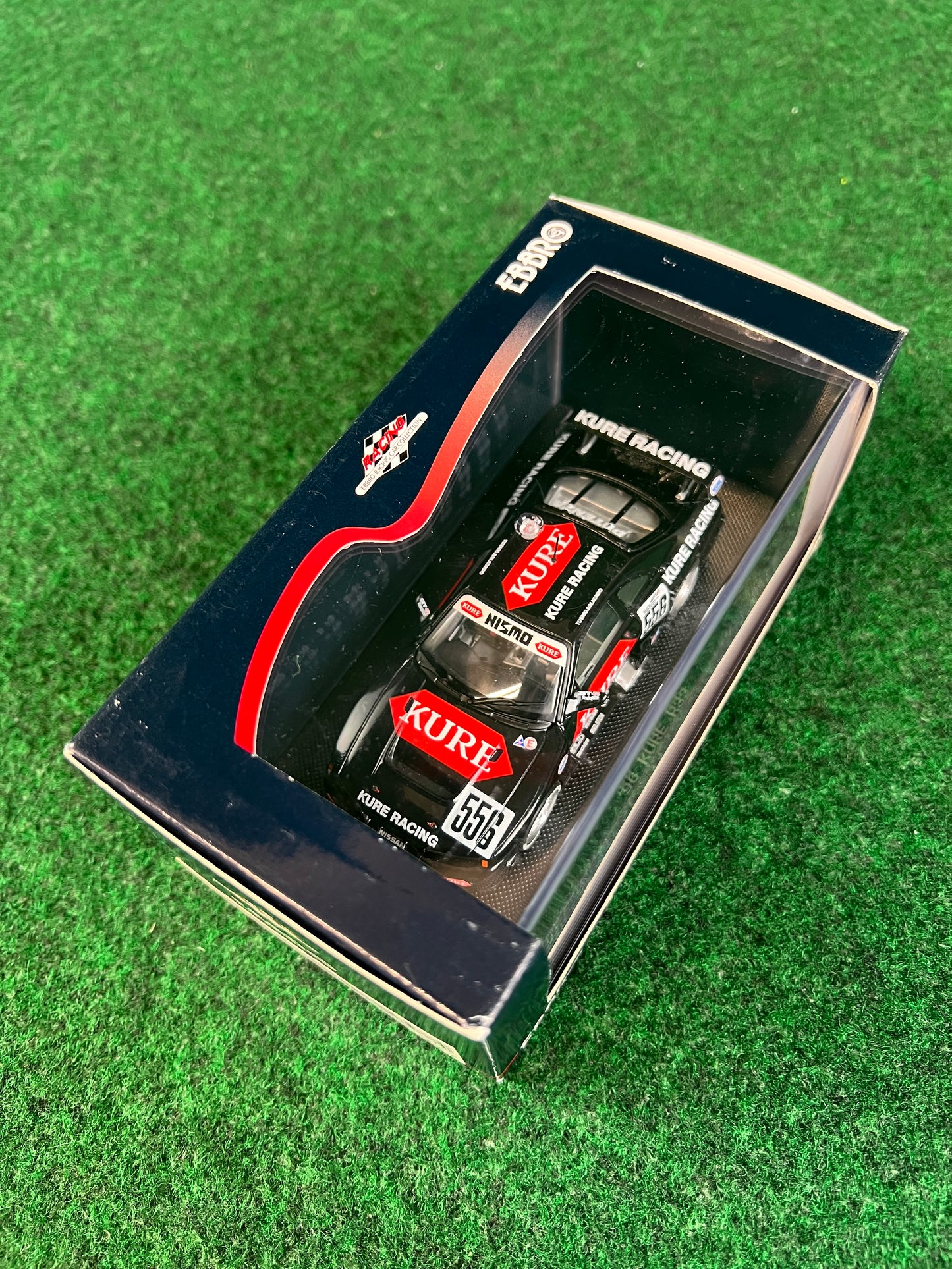 EBBRO Racing Collection - 1996 JGTC KURE 556 Nissan Skyline R33 GTR 1/43 Scale Diecast