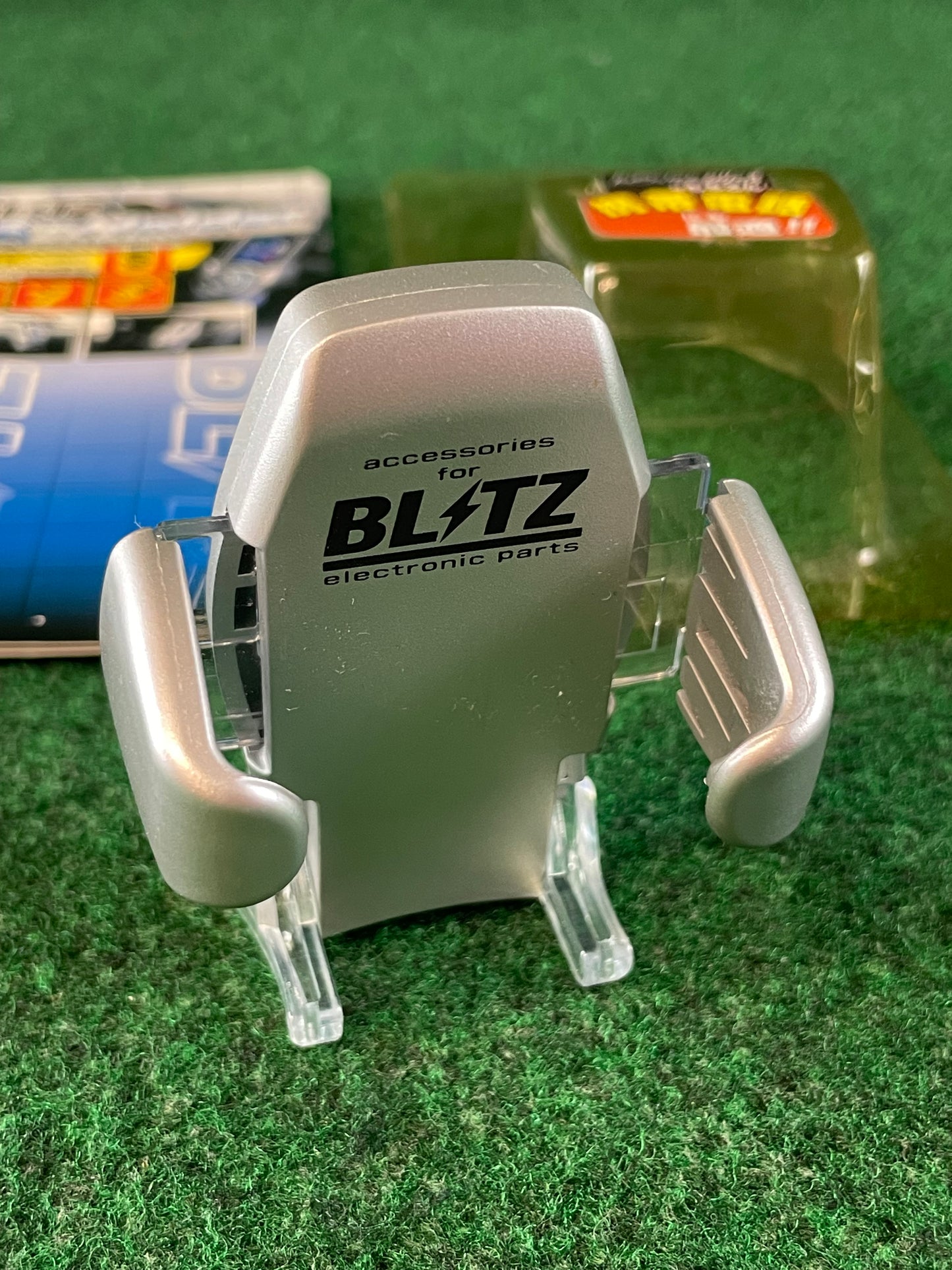 BLITZ - Cellphone Car Vent Holder