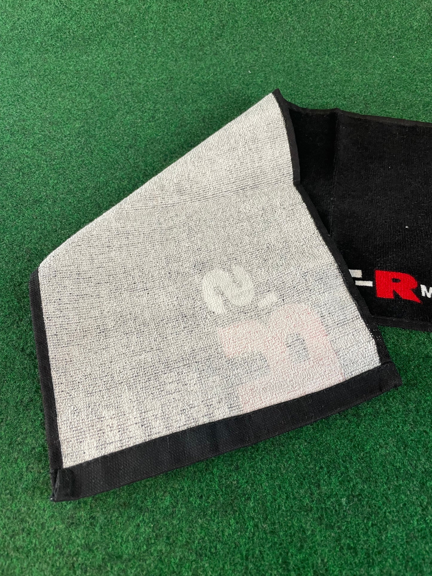GT-R Magazine - 2018 R’s Towel