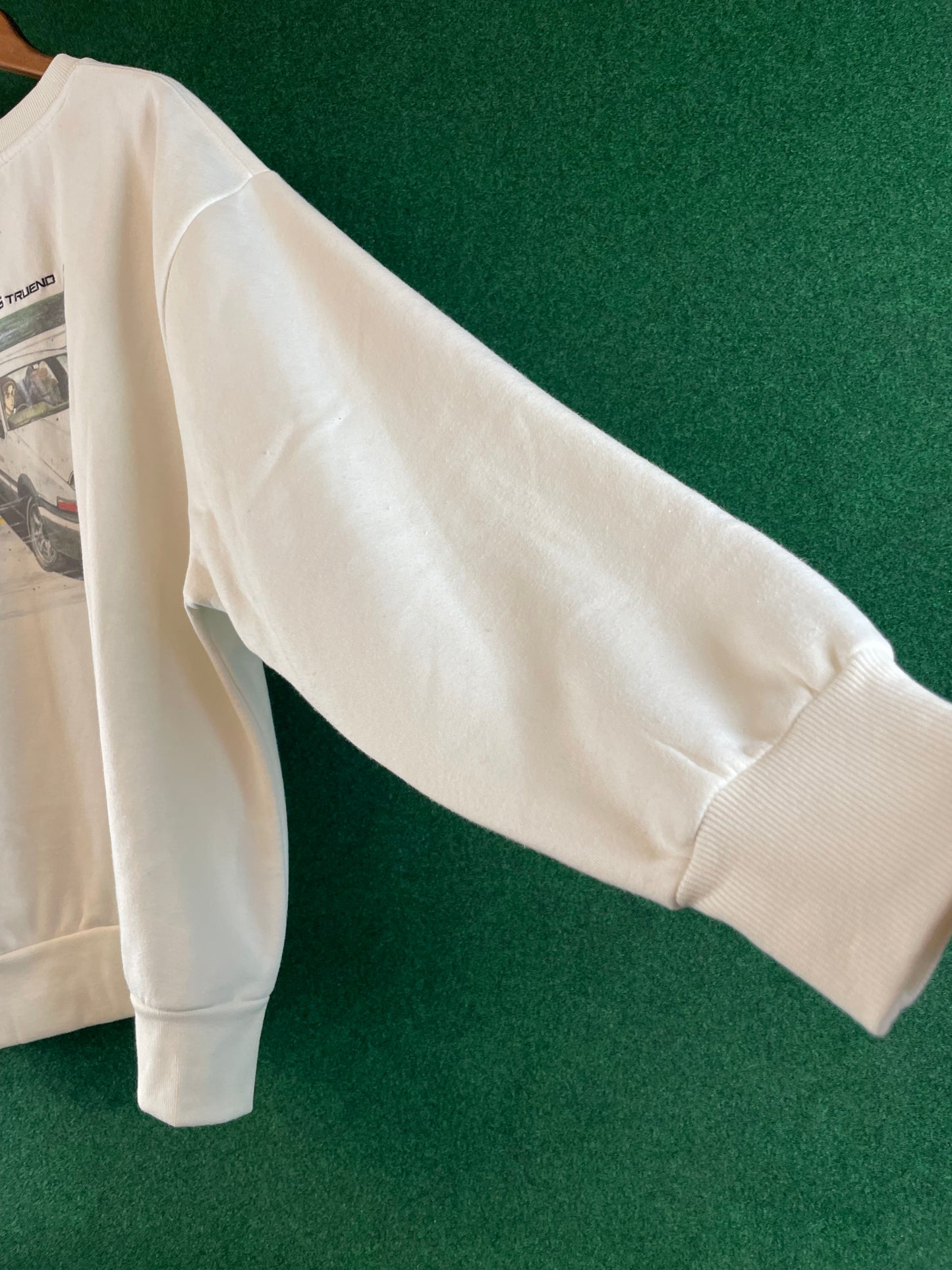 Initial D - 30th Anniversary Fujiwara Tofu Shop Toyota AE86 White Sweatshirt (XL)
