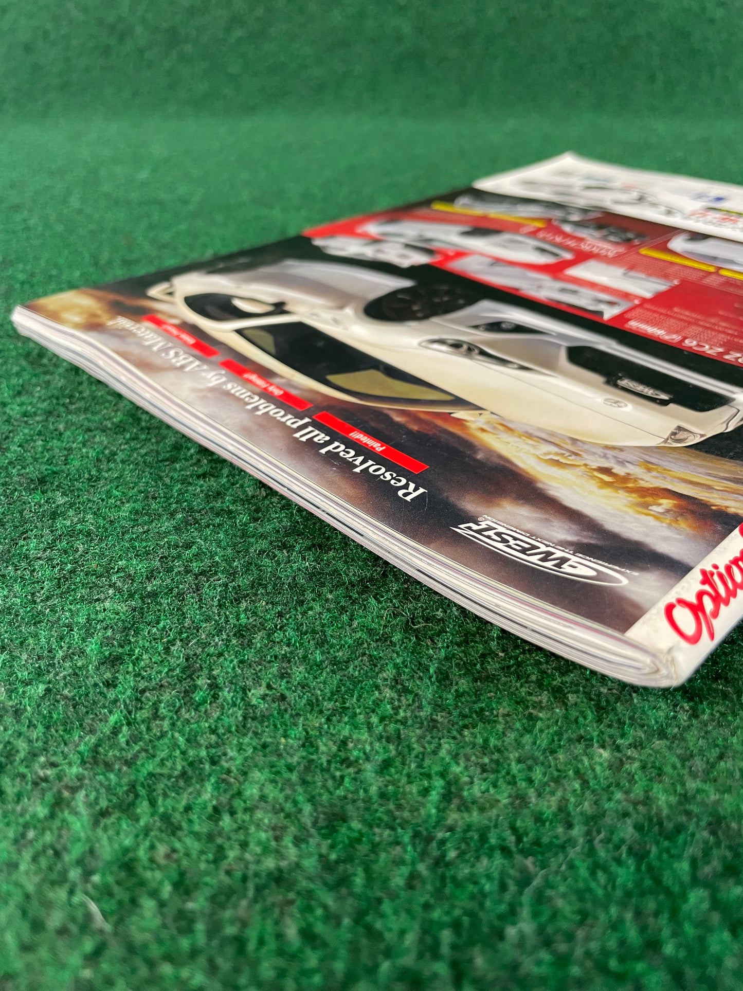Option Magazine - December 2015 (Rocket Bunny Mazda RX-7 Cover)
