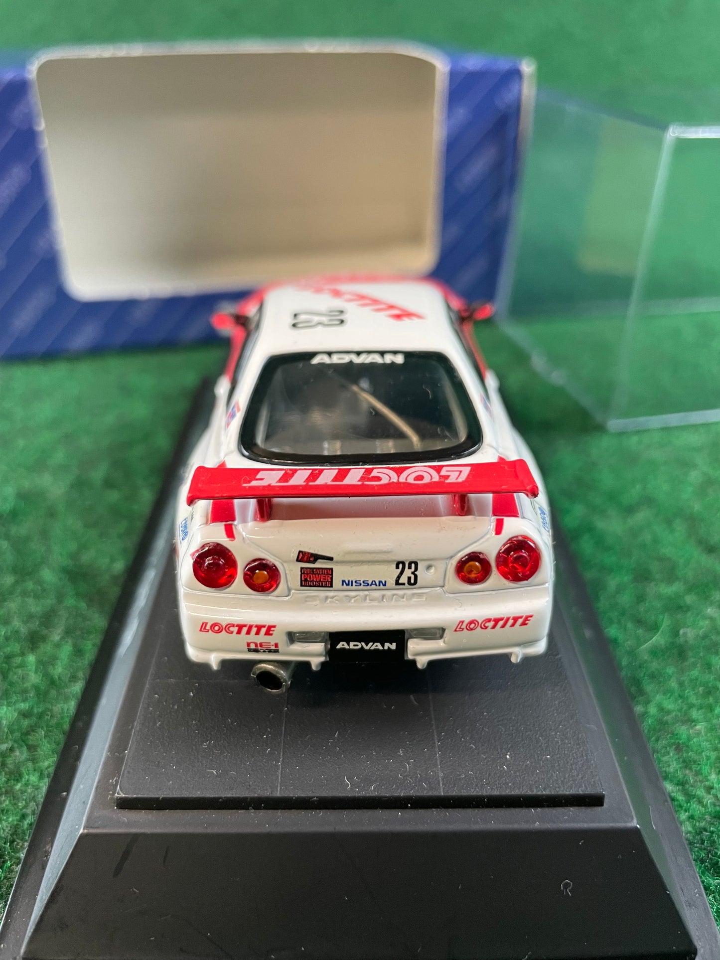 EBBRO - Super Taikyu Loctite Nismo Nissan Skyline R34 GT-R 1/43 Scale Diecast