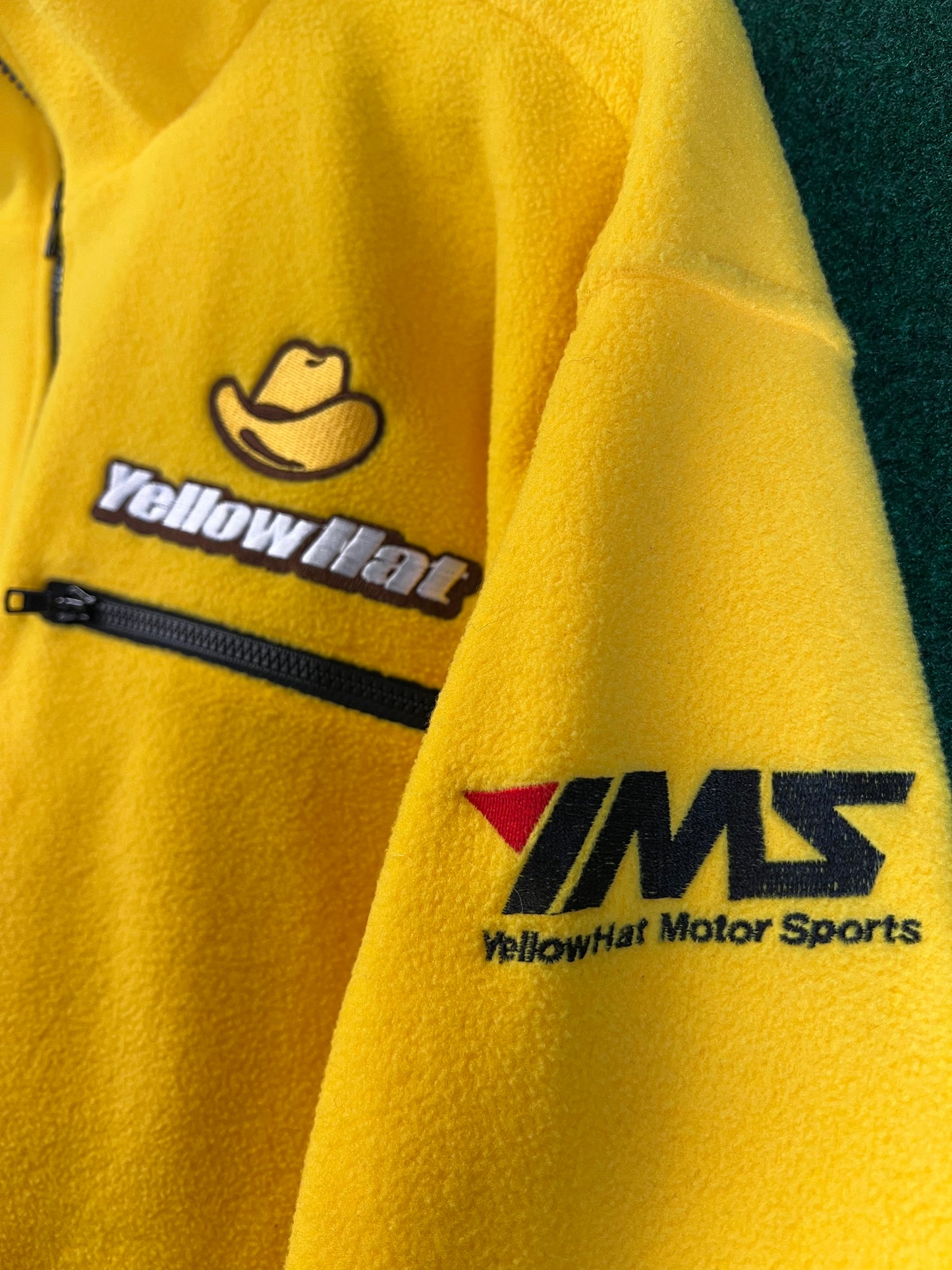 YMS Hasemi Tomica - SUPER GT Nissan R35 GT-R Team Fleece Zip Up Jacket
