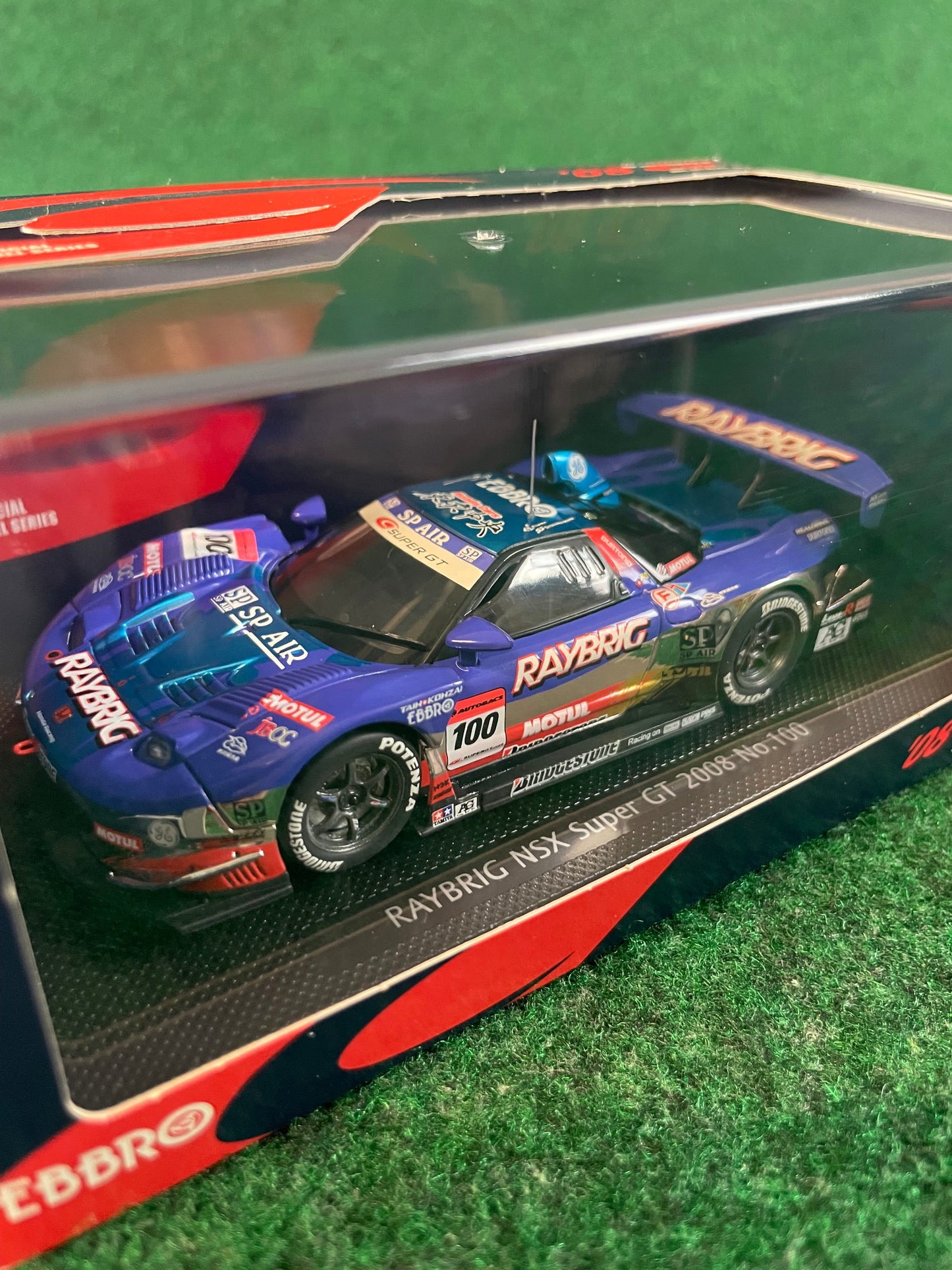 EBBRO - SuperGT 2008 Raybrig Honda NSX GT500 1/43 Scale Diecast