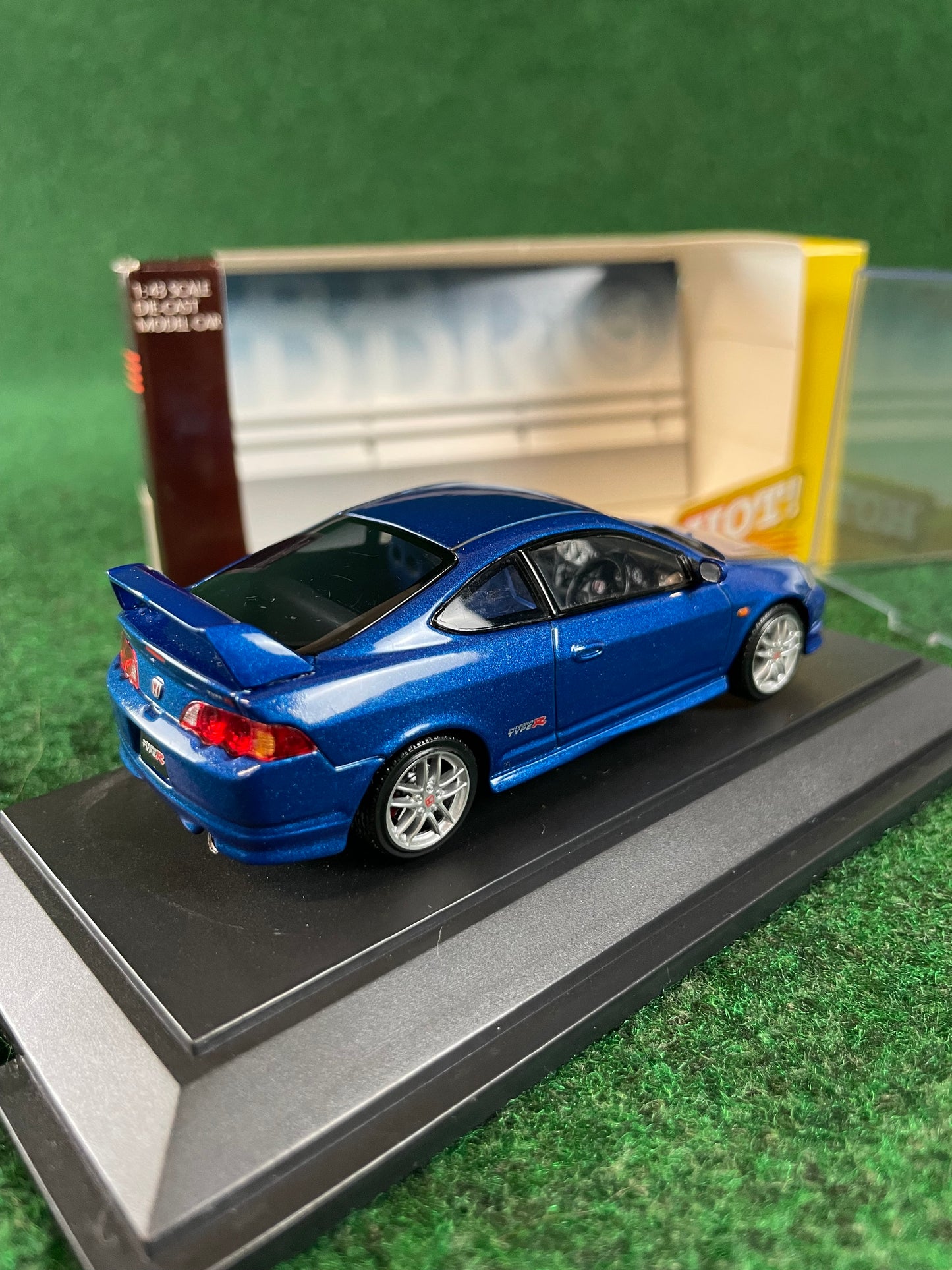 EBBRO HOT! MUGEN 2001 Honda Integra Type R DC5 (Blue) 1/43 Scale Diecast