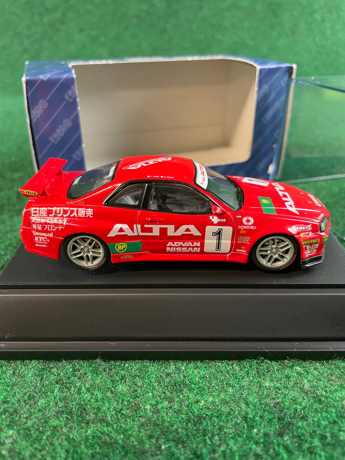 EBBRO - Super Taikyu Altia Nissan Skyline R34 GT-R 1/43 Scale Diecast