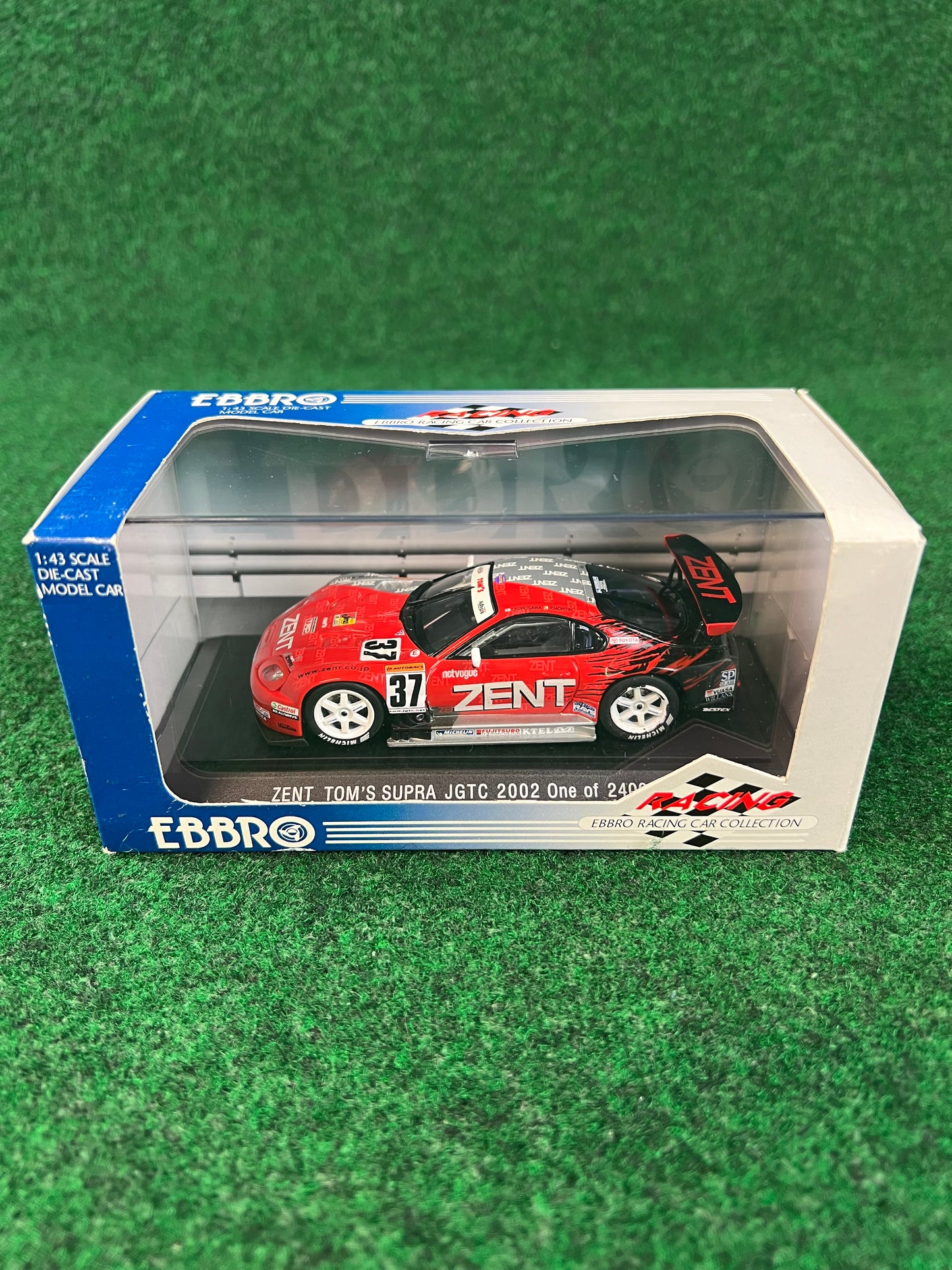 EBBRO - 2002 Zent Tom's Toyota Supra #37 1/43 Scale Diecast