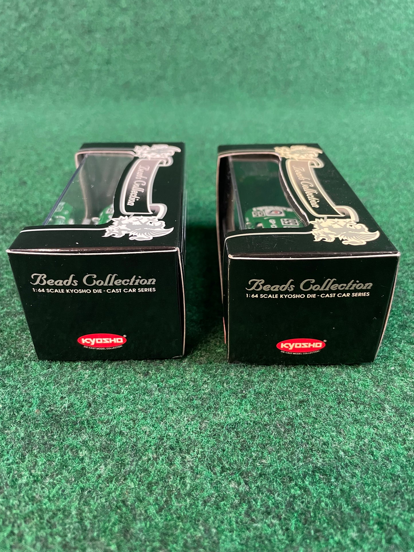 KYOSHO - Beads Collection 1992 & 1993 Kyoseki GP-1 Plus Nissan Skyline R32 GT-R 1/64 Scale Diecast Set