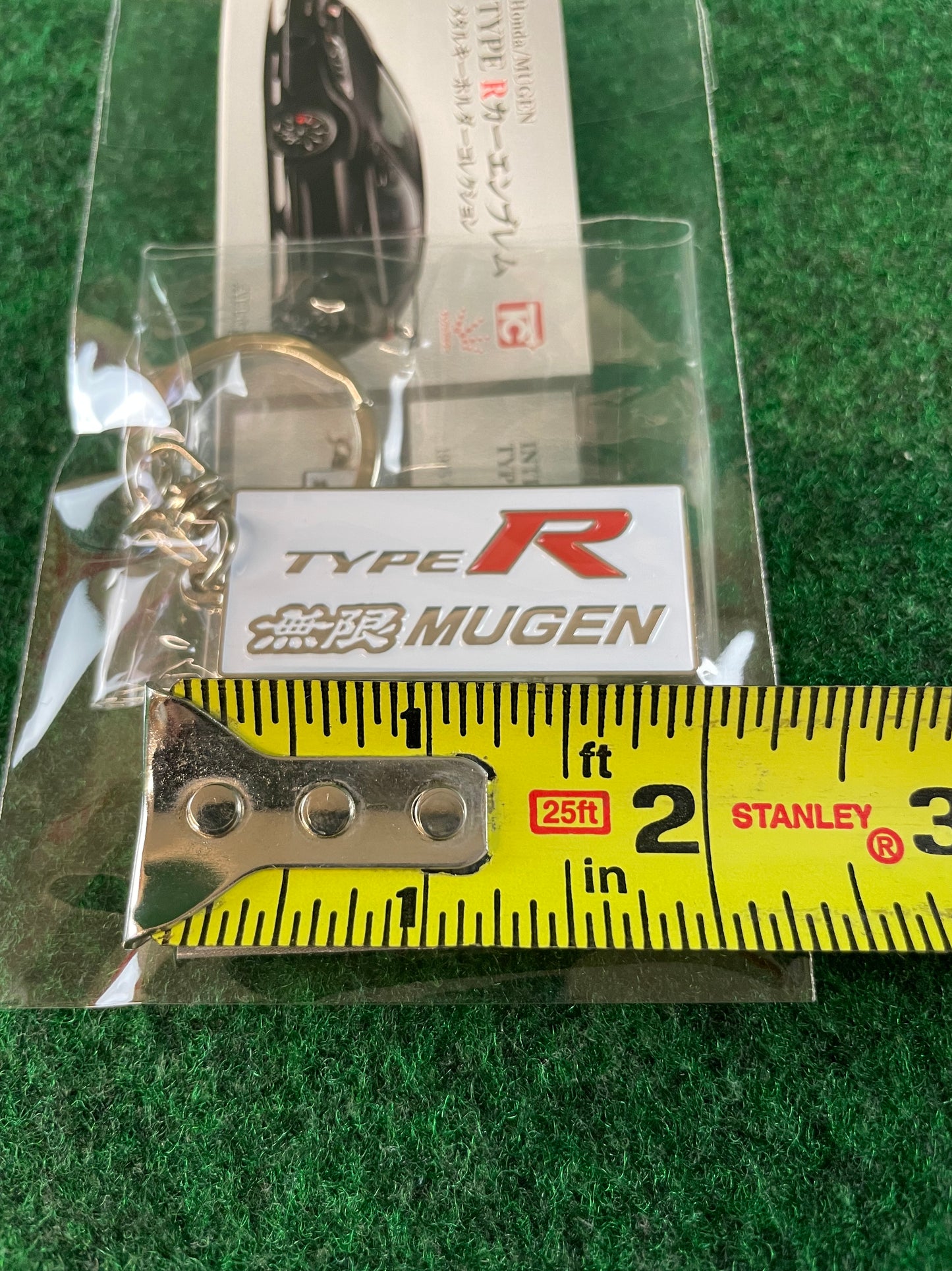 TC Juurokuhoi Vending Machine - Honda Civic Type R FK8 MUGEN Metal Logo Keychain
