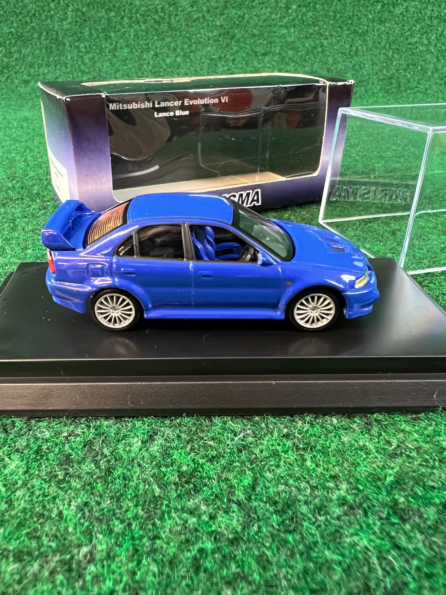 CARISMA - Mitsubishi Lancer Evolution VI (Blue) 1/64 Scale Diecast