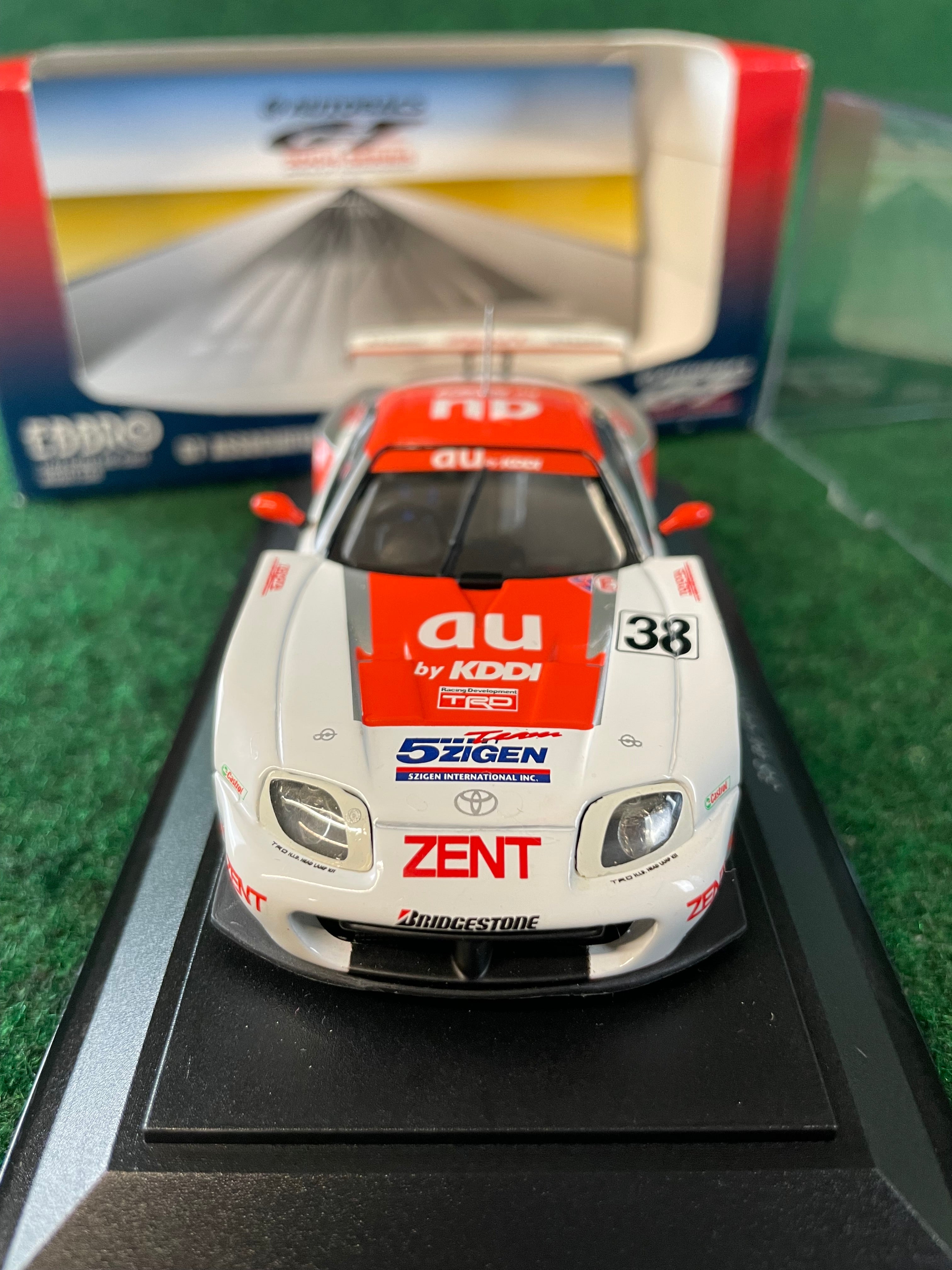 EBBRO - 2004 JGTC au Cerumo Toyota Supra 1/43 Scale Diecast