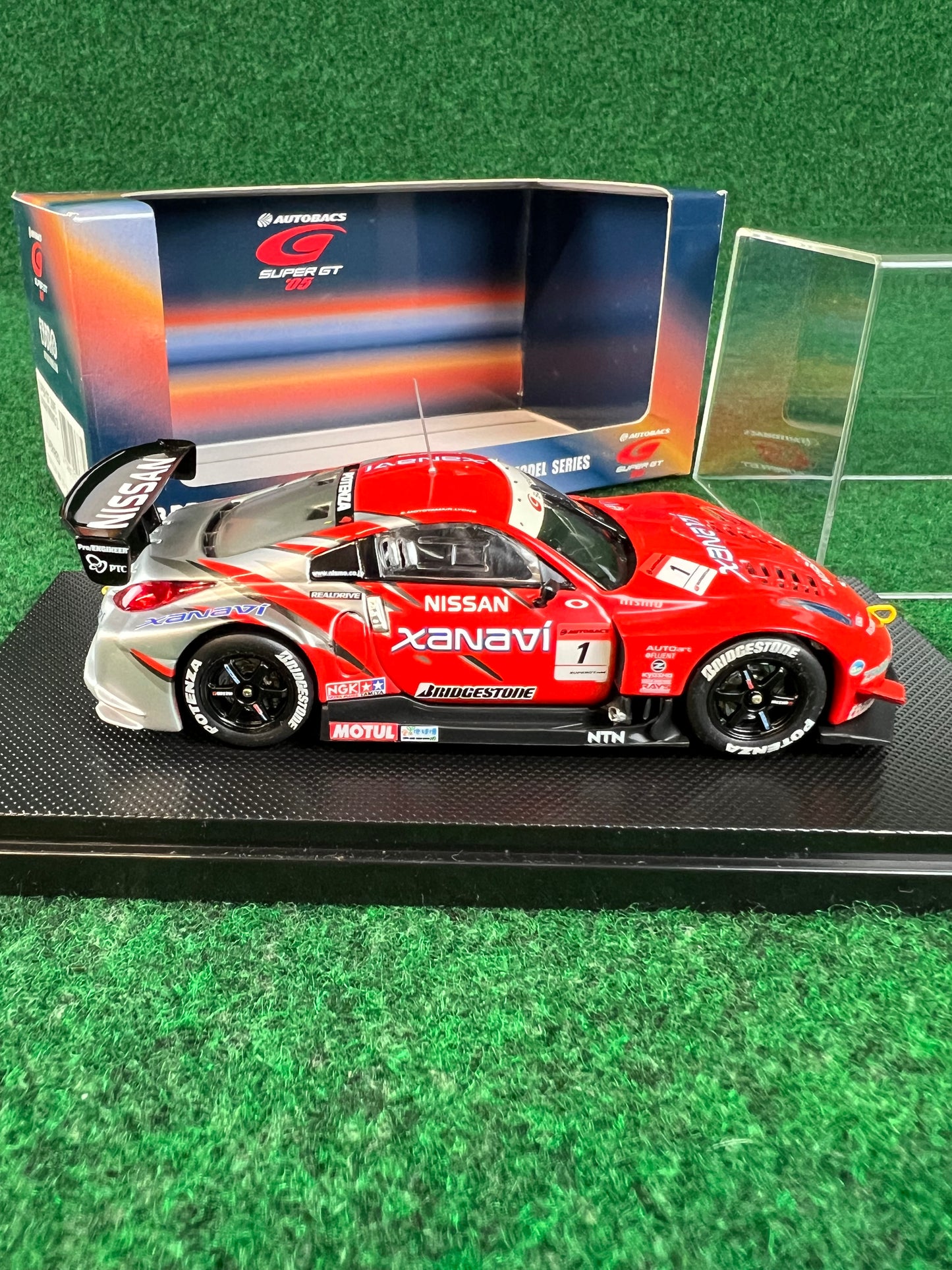 EBBRO SuperGT 2005 XANAVI Nismo Nissan Fairlady Z #1 1/43 Scale Diecast