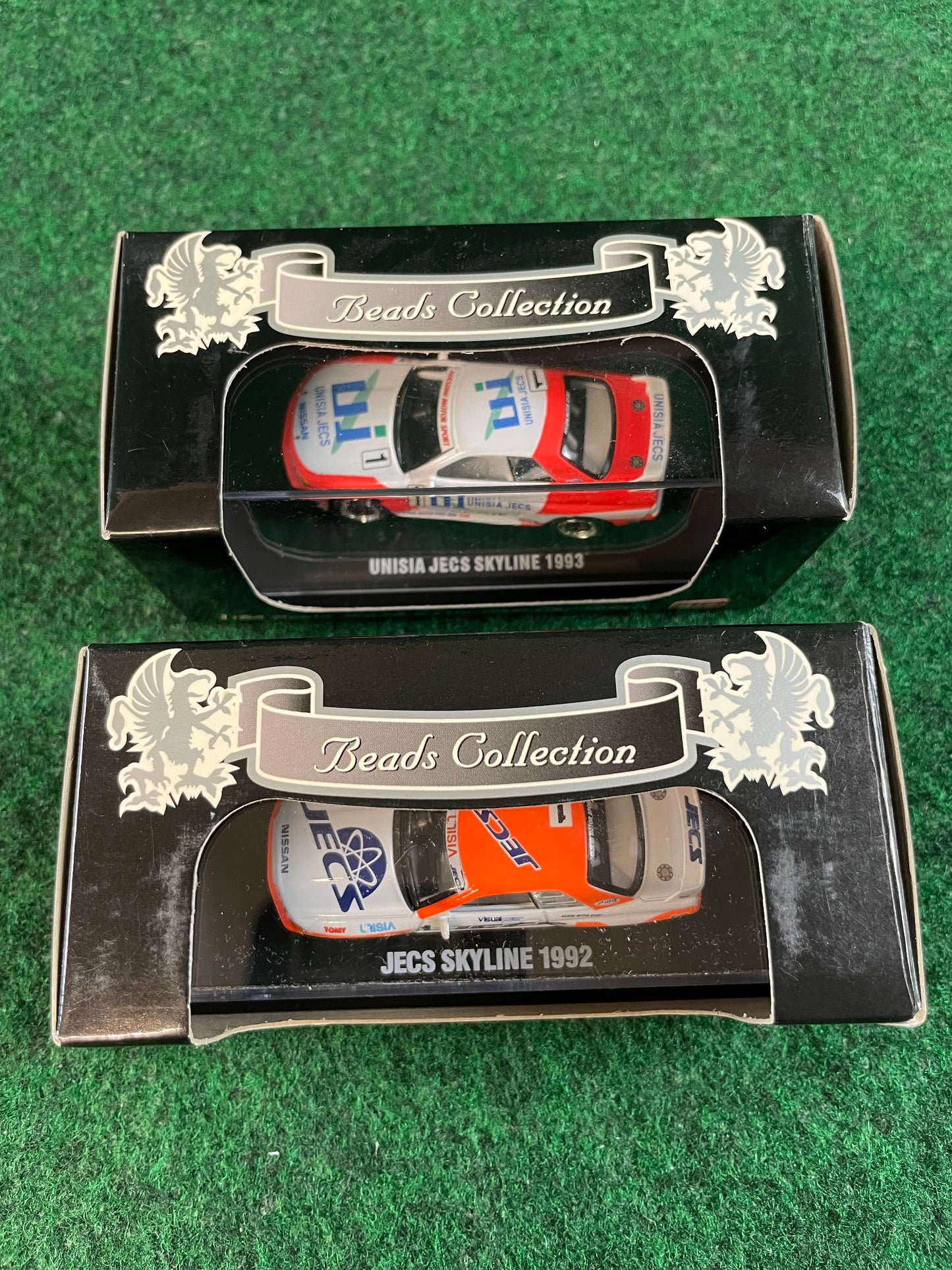 KYOSHO - Beads Collection 1992 & 1993 Unisia JECS Nissan Skyline R32 GT-R 1/64 Scale Diecast Set