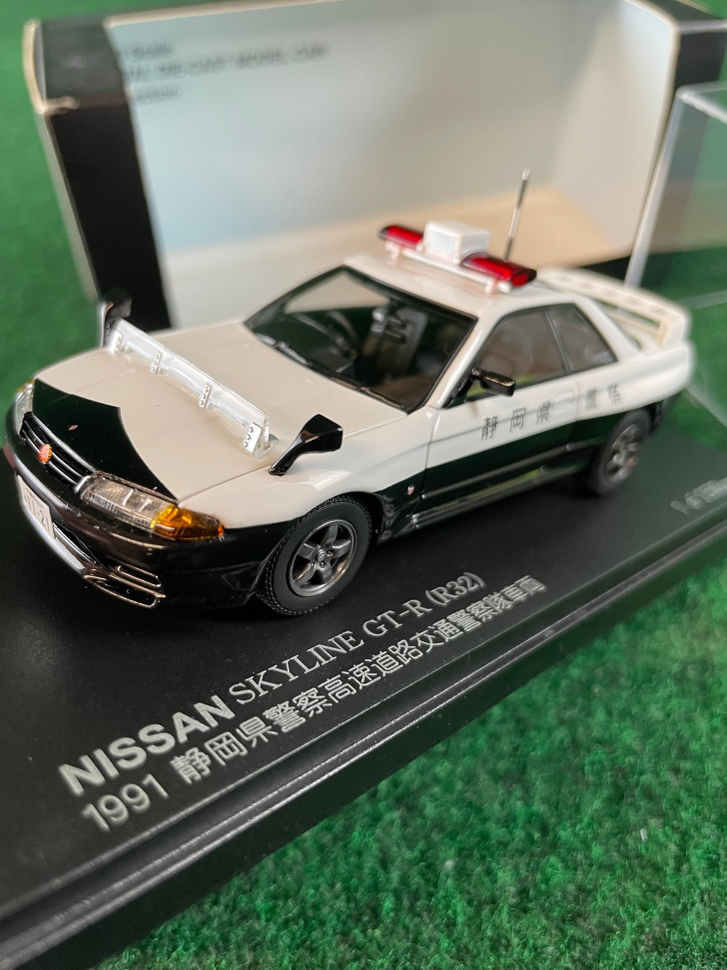 Rai’s - Nissan Skyline R32 GT-R Shizuoka Police Car 1/43 Scale Diecast