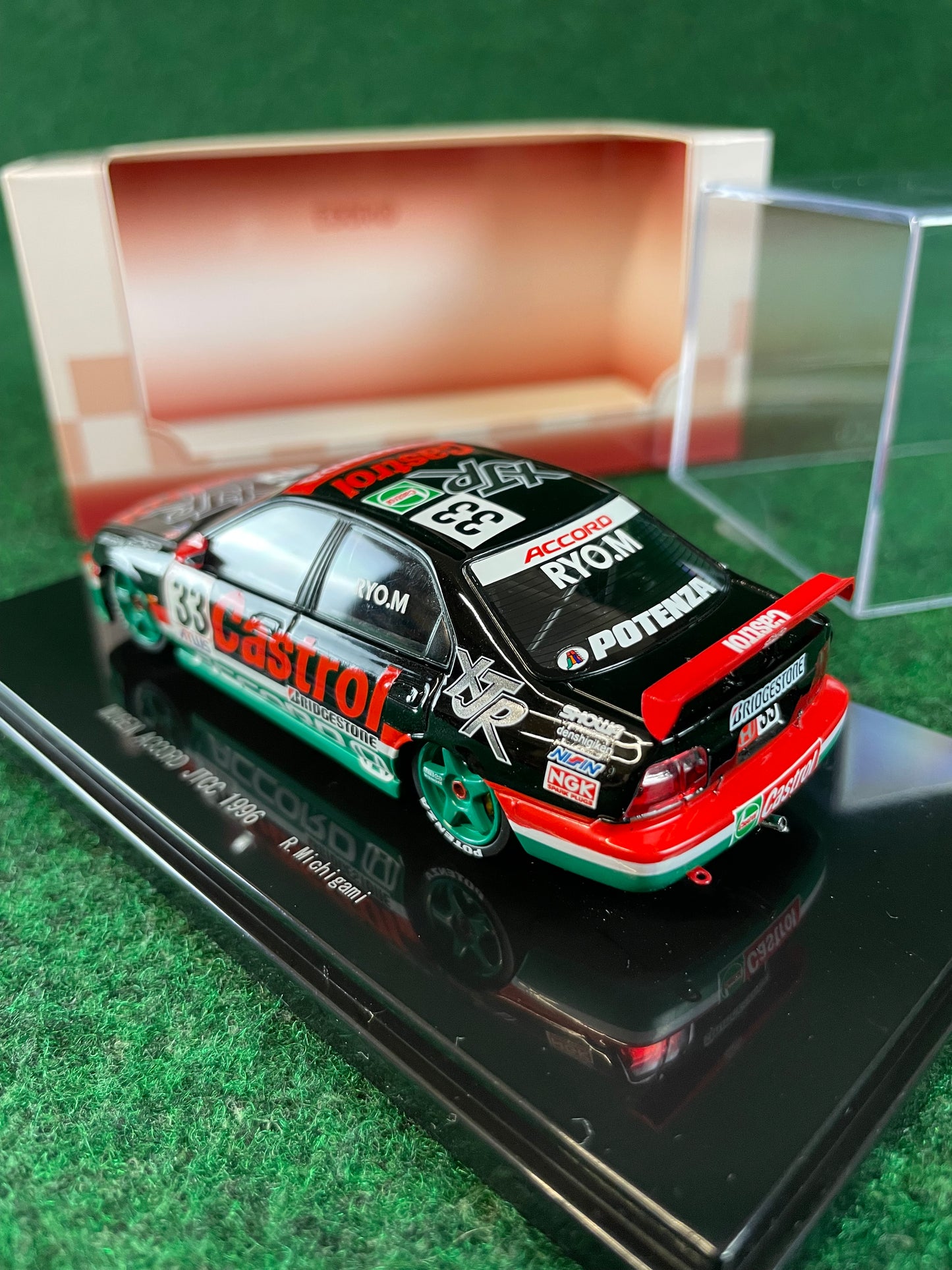 EBBRO Racing JTCC Castrol MUGEN Honda Accord #33 Ryo Michigami 1/43 Scale Diecast