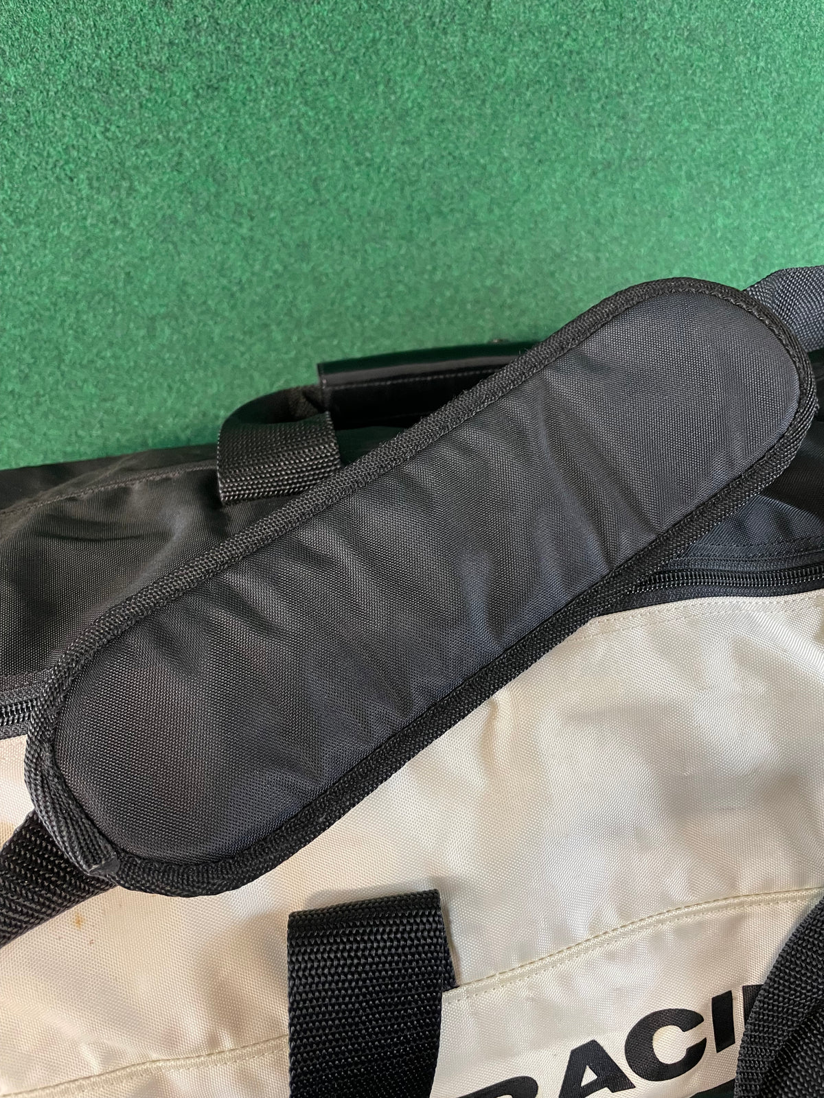 PIAA MOTOR SPORTS - Vintage Duffle Bag with Strap