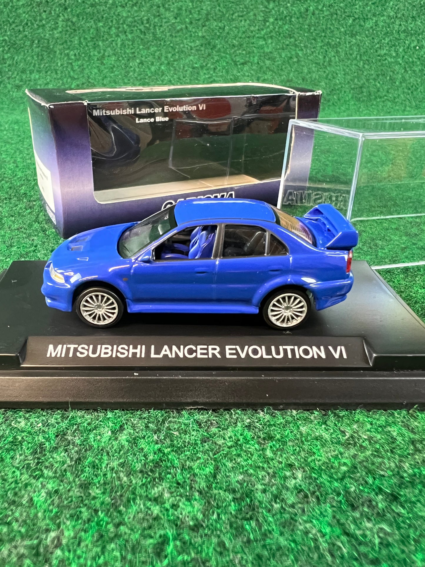CARISMA - Mitsubishi Lancer Evolution VI (Blue) 1/64 Scale Diecast