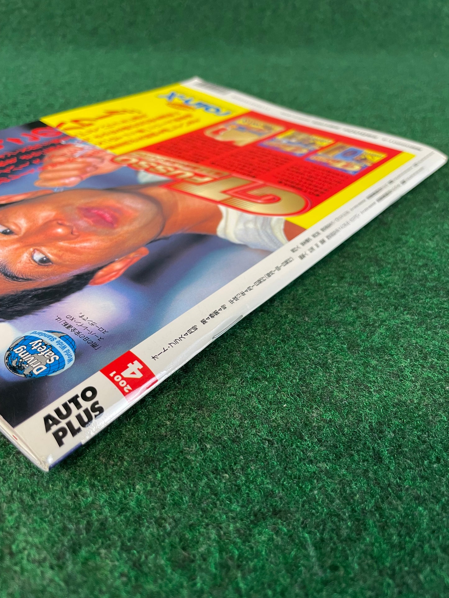 Auto Plus Magazine - April 2001