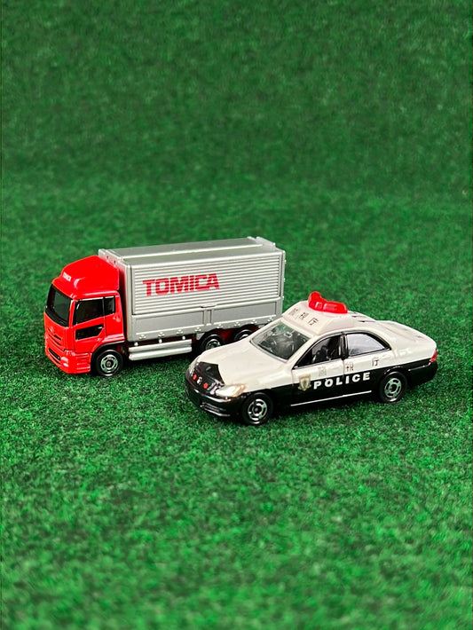 TOMICA Cargo Delivery Van and Toyota Crown Japanese Police Toy Car Set