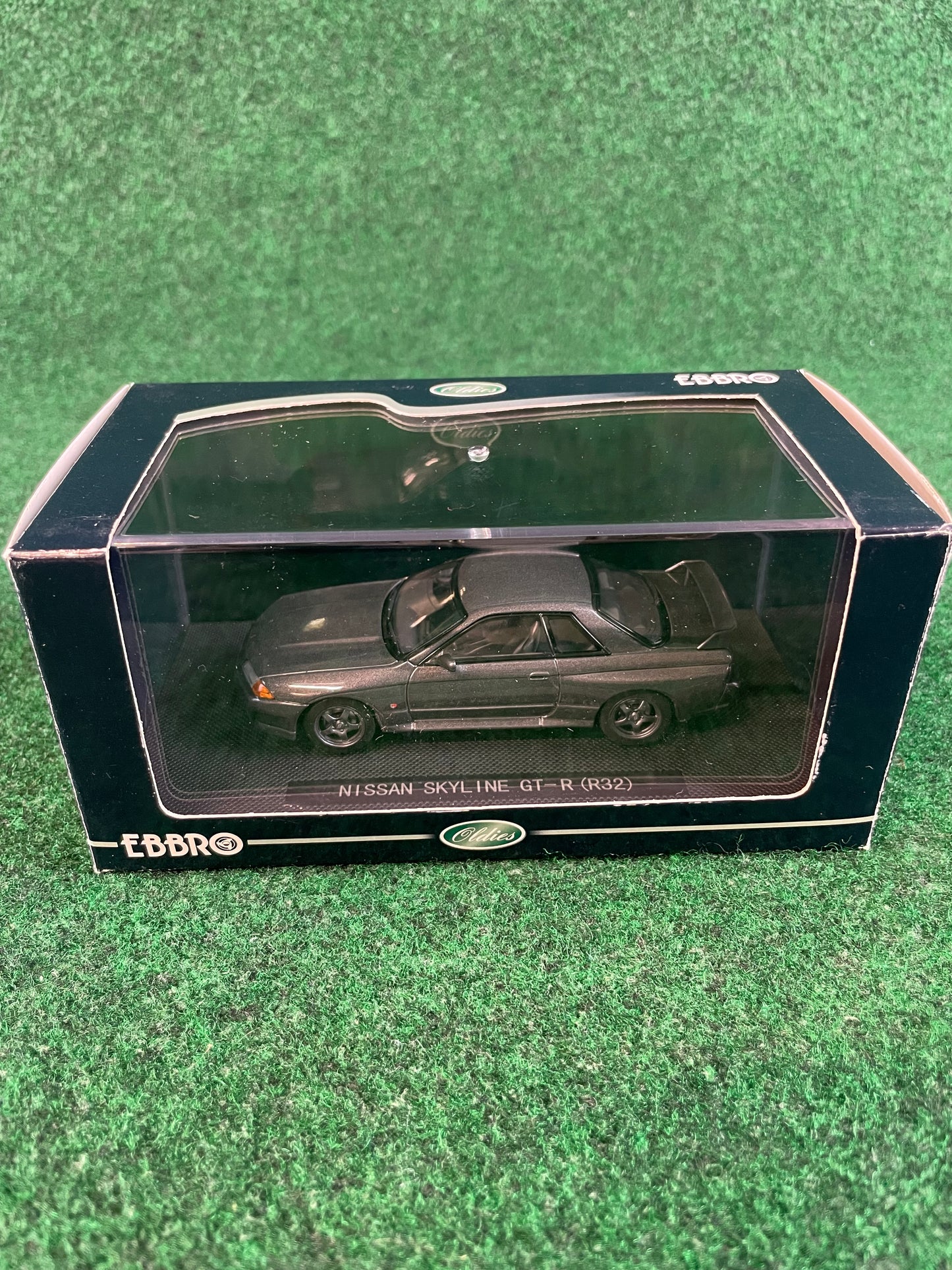 EBBRO Oldies - Nissan Skyline R32 GT-R 1/43 Scale Diecast