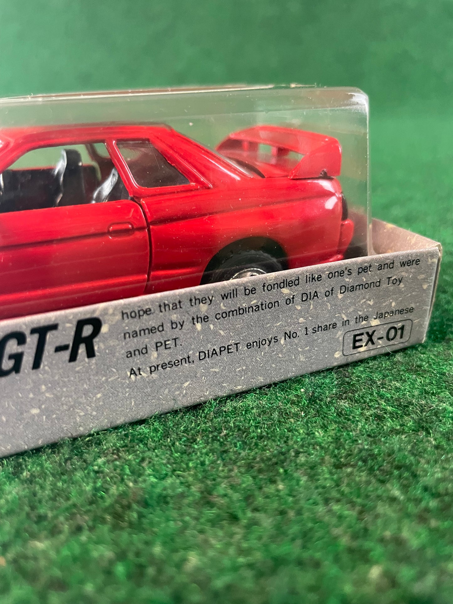 Diapet - Red Nissan Skyline R32 GT-R 1/40 Scale Diecast