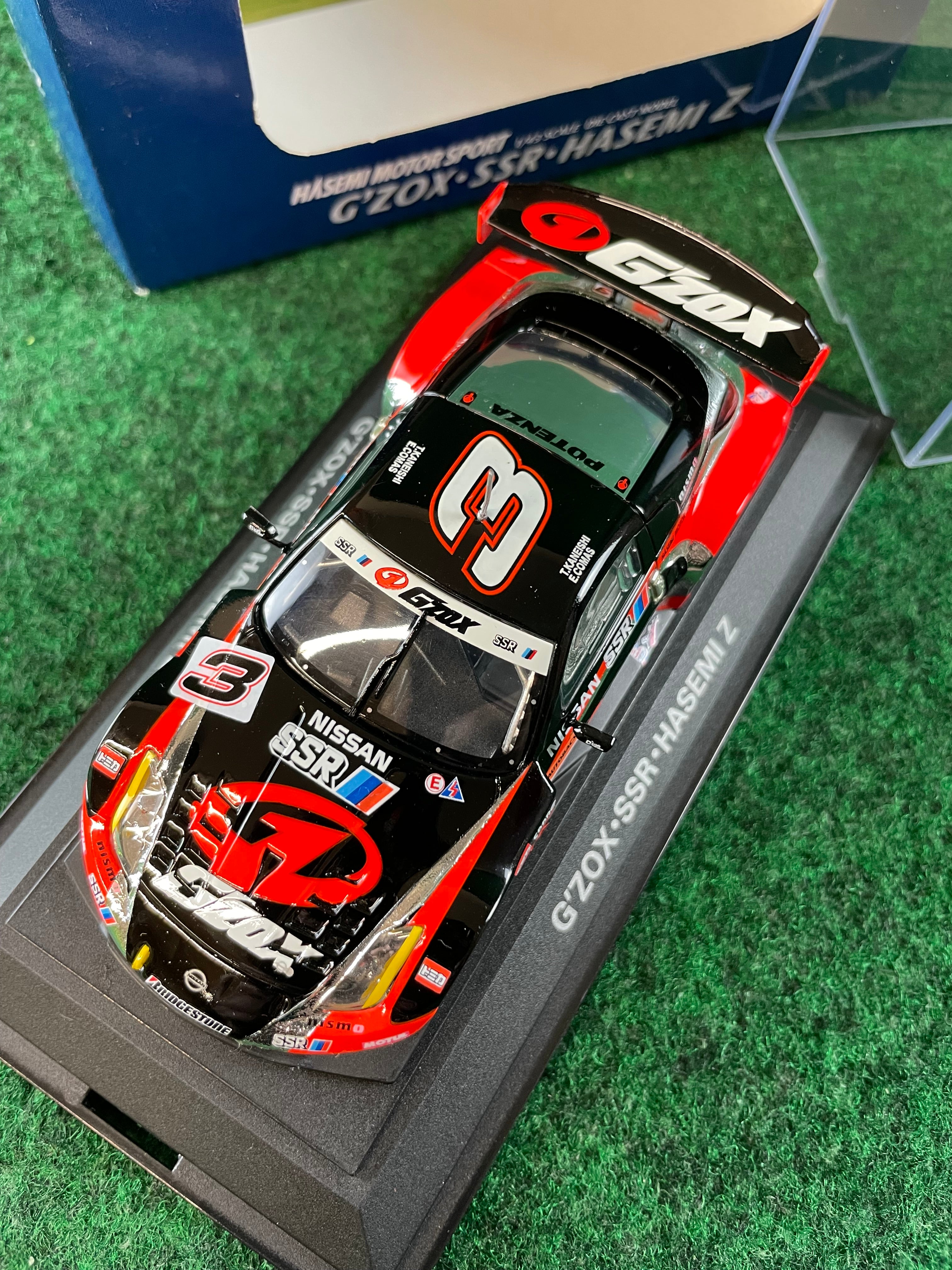 Tomy EBBRO - JGTC G'Zox Hasemi Nissan Fairlady Z 1/43 Scale