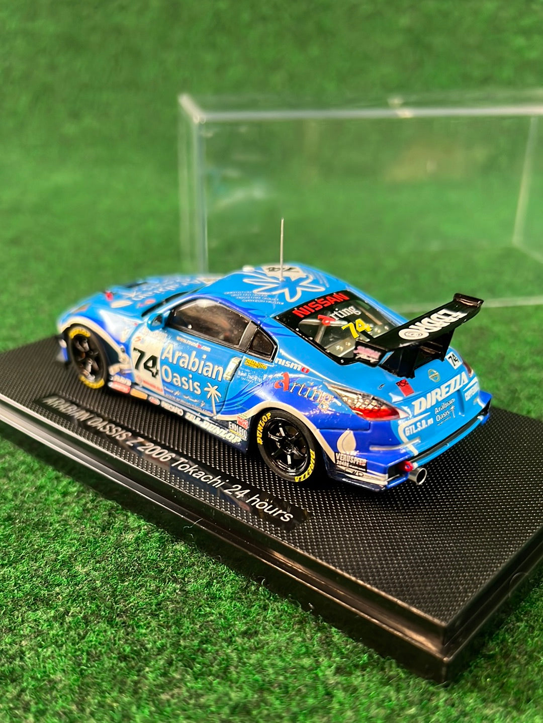 EBBRO Racing Collection: Arabian Oasis Nissan Fairlady Z Z33 - Tokachi 24 Hours Version 1/43 Scale Diecast