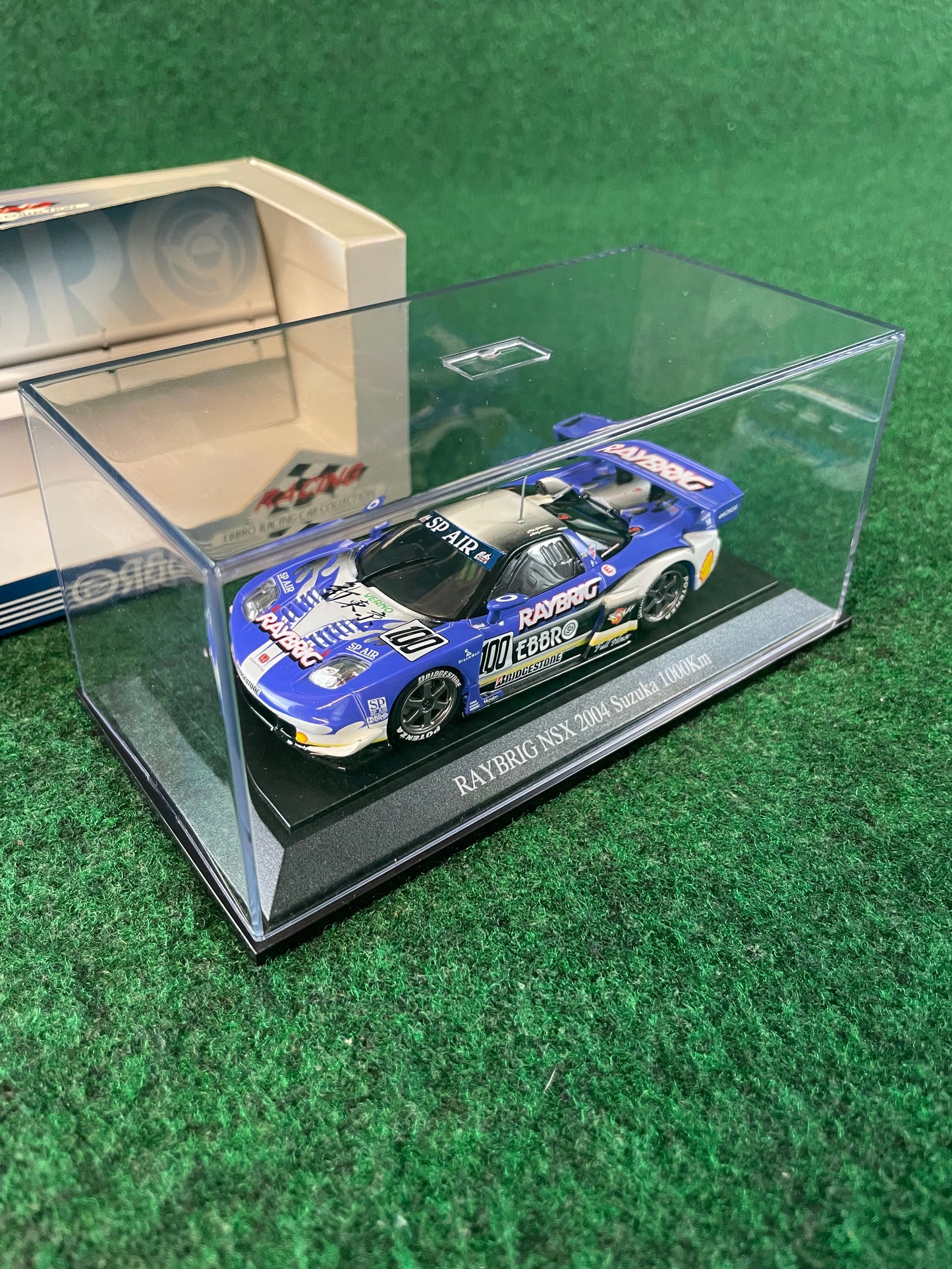 EBBRO Racing Car Collection: JGTC RAYBRIG 2004 Honda NSX Suzuka 1000km 1/43 Scale Diecast