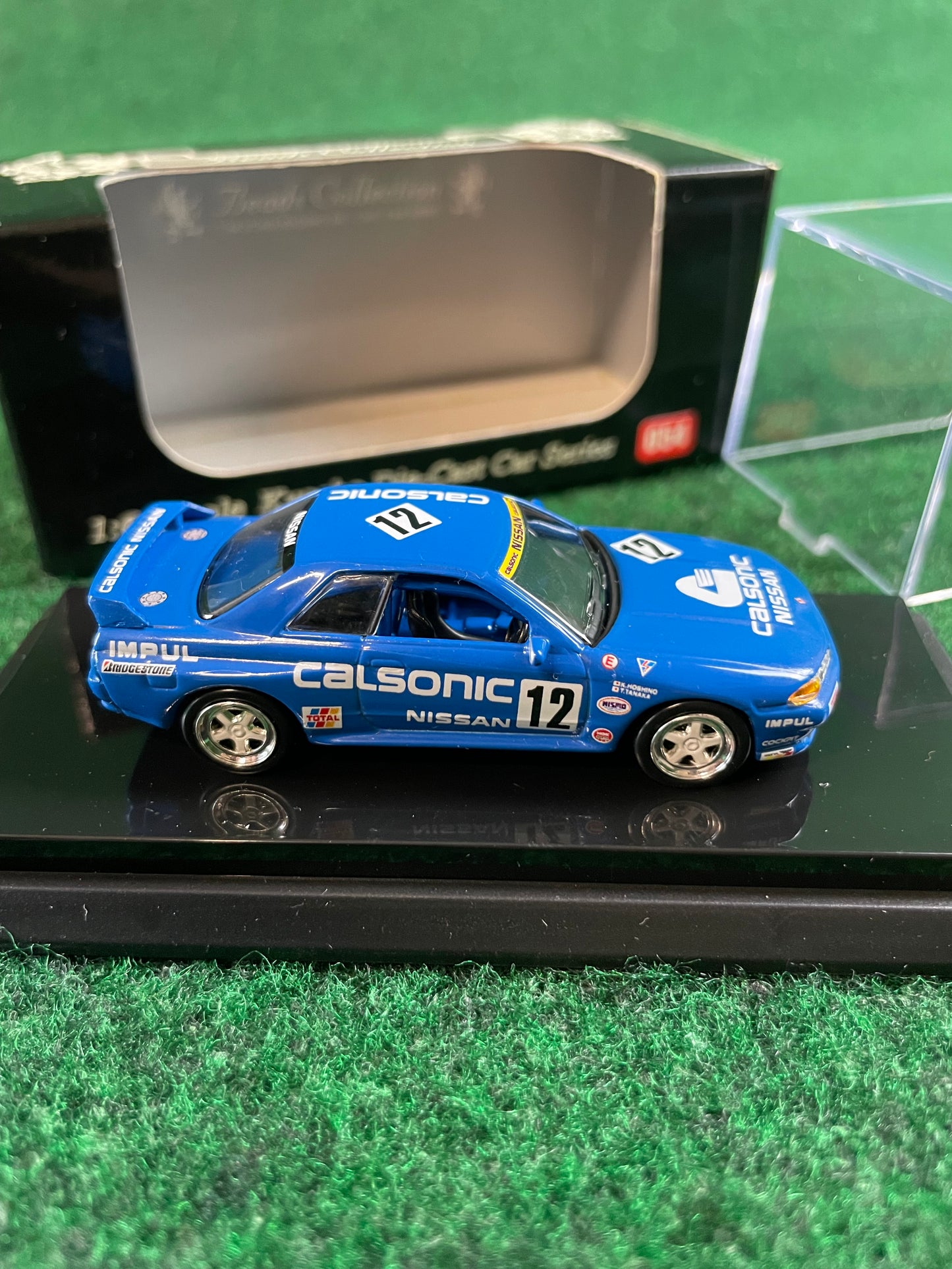 KYOSHO - Beads Collection 1990 & 1991 Calsonic IMPUL Nissan Skyline R32 GT-R 1/64 Scale Diecast Set
