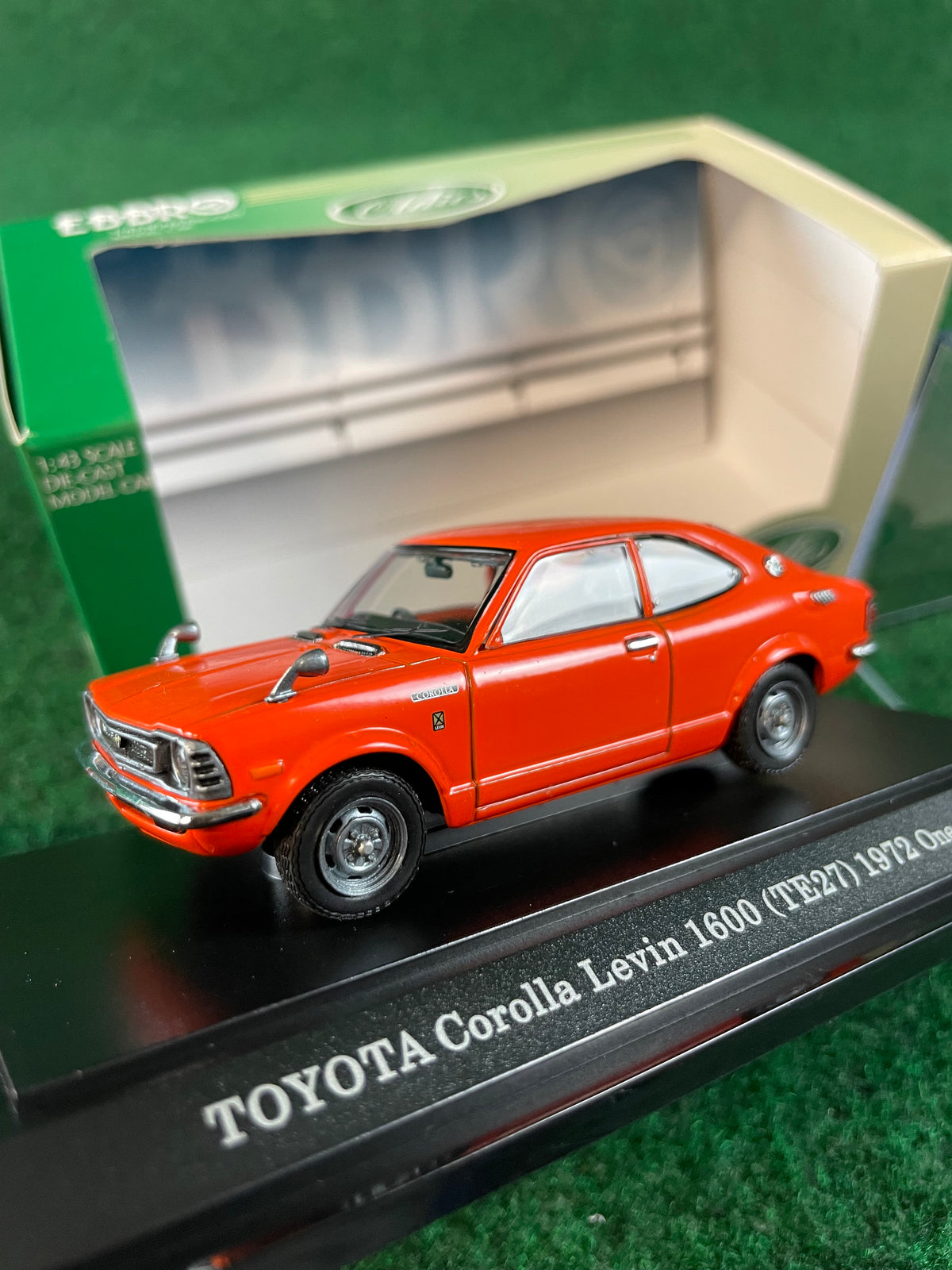 EBBRO Oldies - Toyota Corolla Levin TE27 Orange 1/43 Scale Diecast