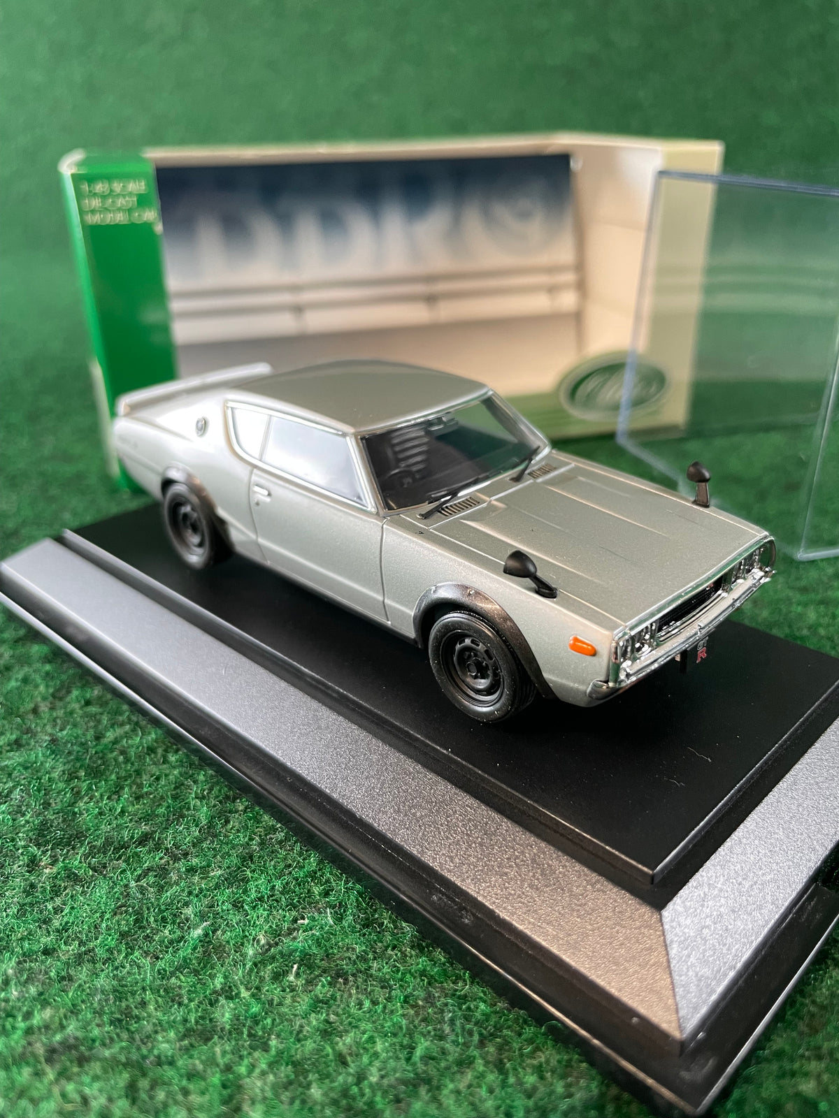 EBBRO Oldies - Nissan Skyline GT-R KPGC110 1973 1 of 6000 1/43 Scale Diecast