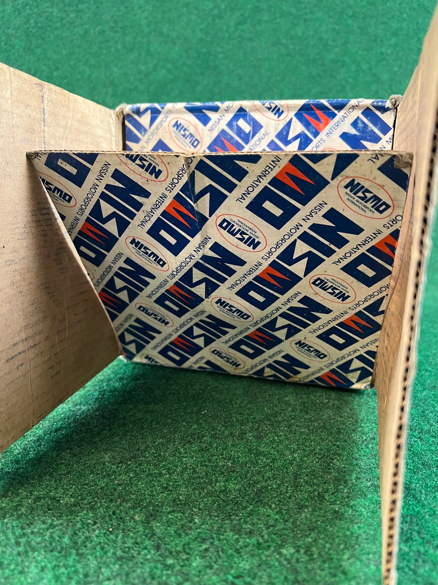 NISMO - Old Logo Differential and Bushing Boxes Display Set