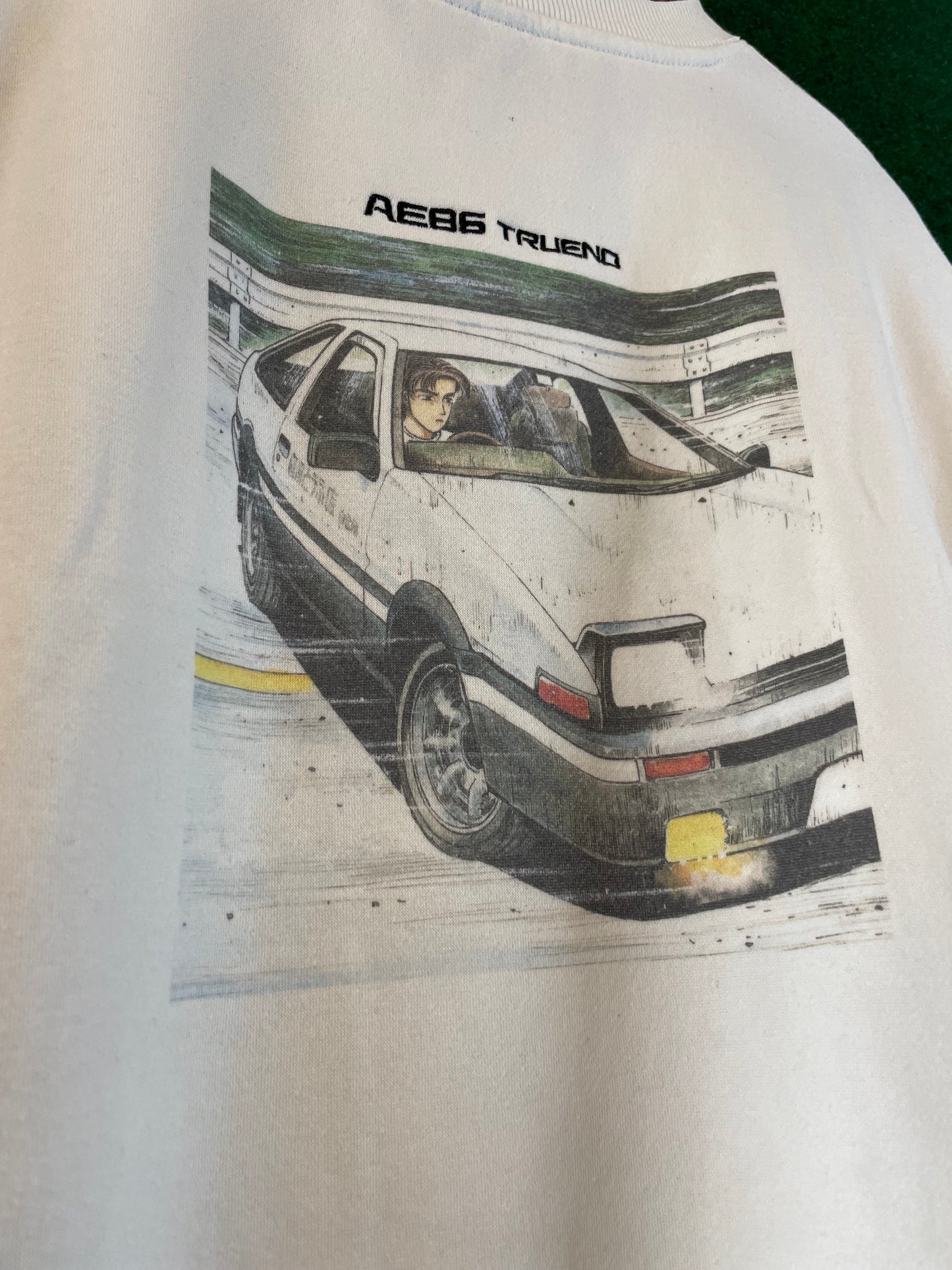 Initial D - 30th Anniversary Fujiwara Tofu Shop Toyota AE86 White Sweatshirt (XL)