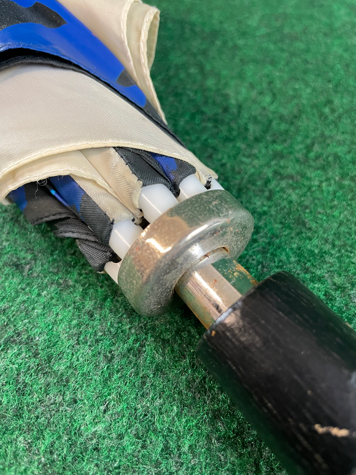 HKS - Oil Slick Vintage Large Golf Umbrella
