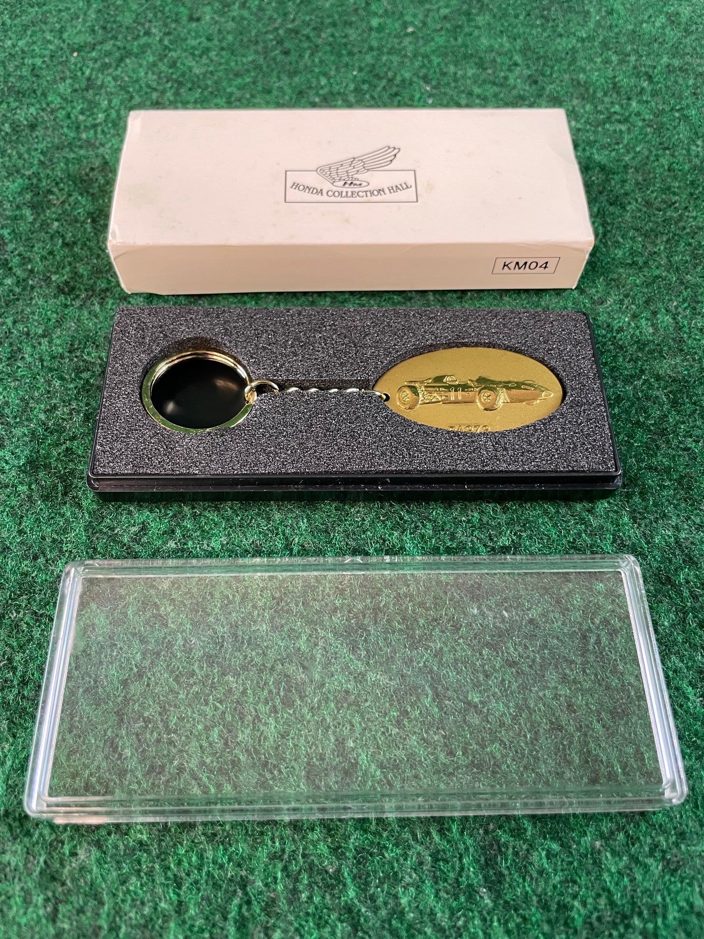 Honda RA272 Honda Collection Gold Keychain and Towel Set