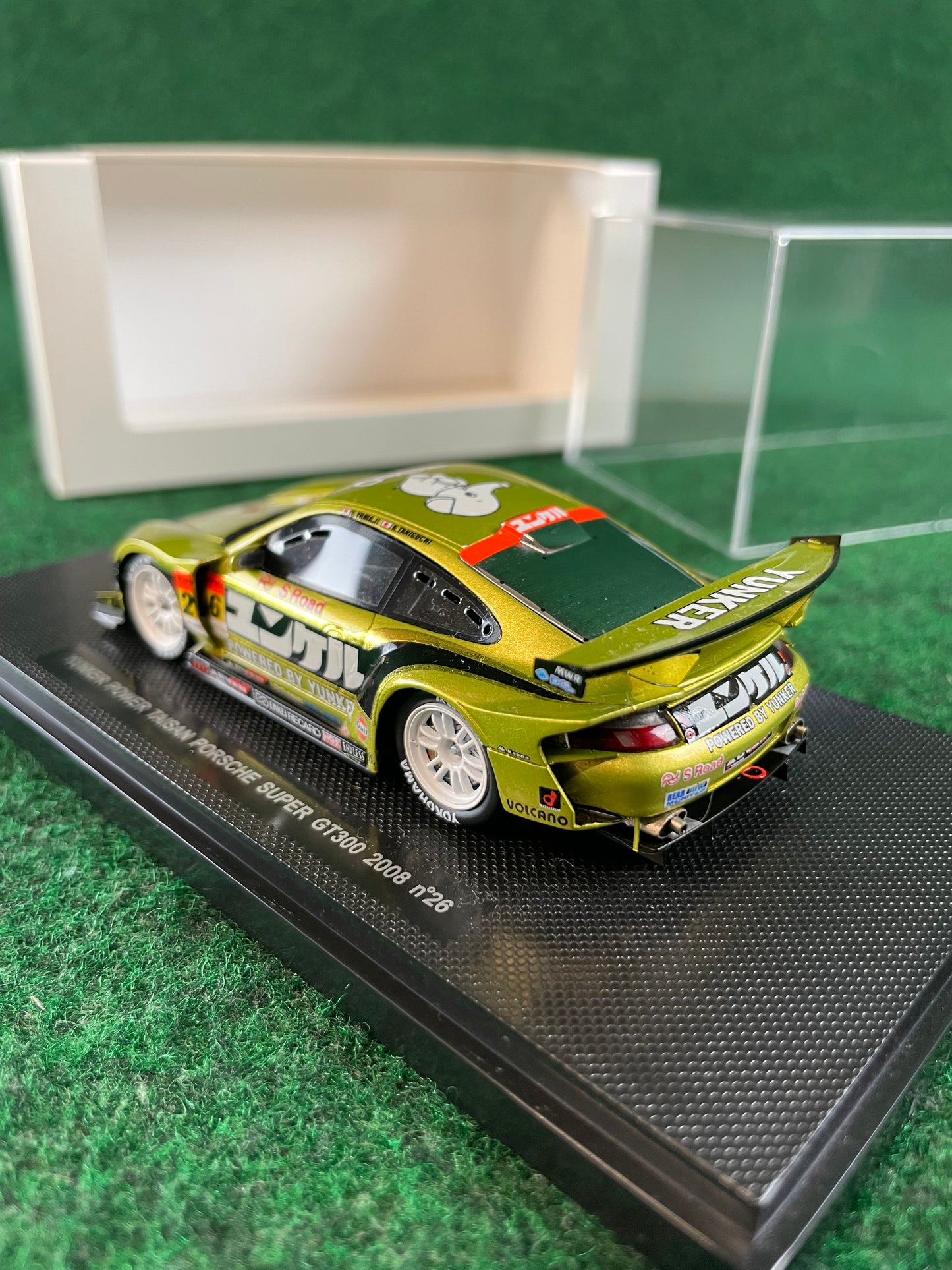 EBBRO Yunker Taisan SuperGT 2008 Porsche 911 GT3R 1/43 Scale Diecast