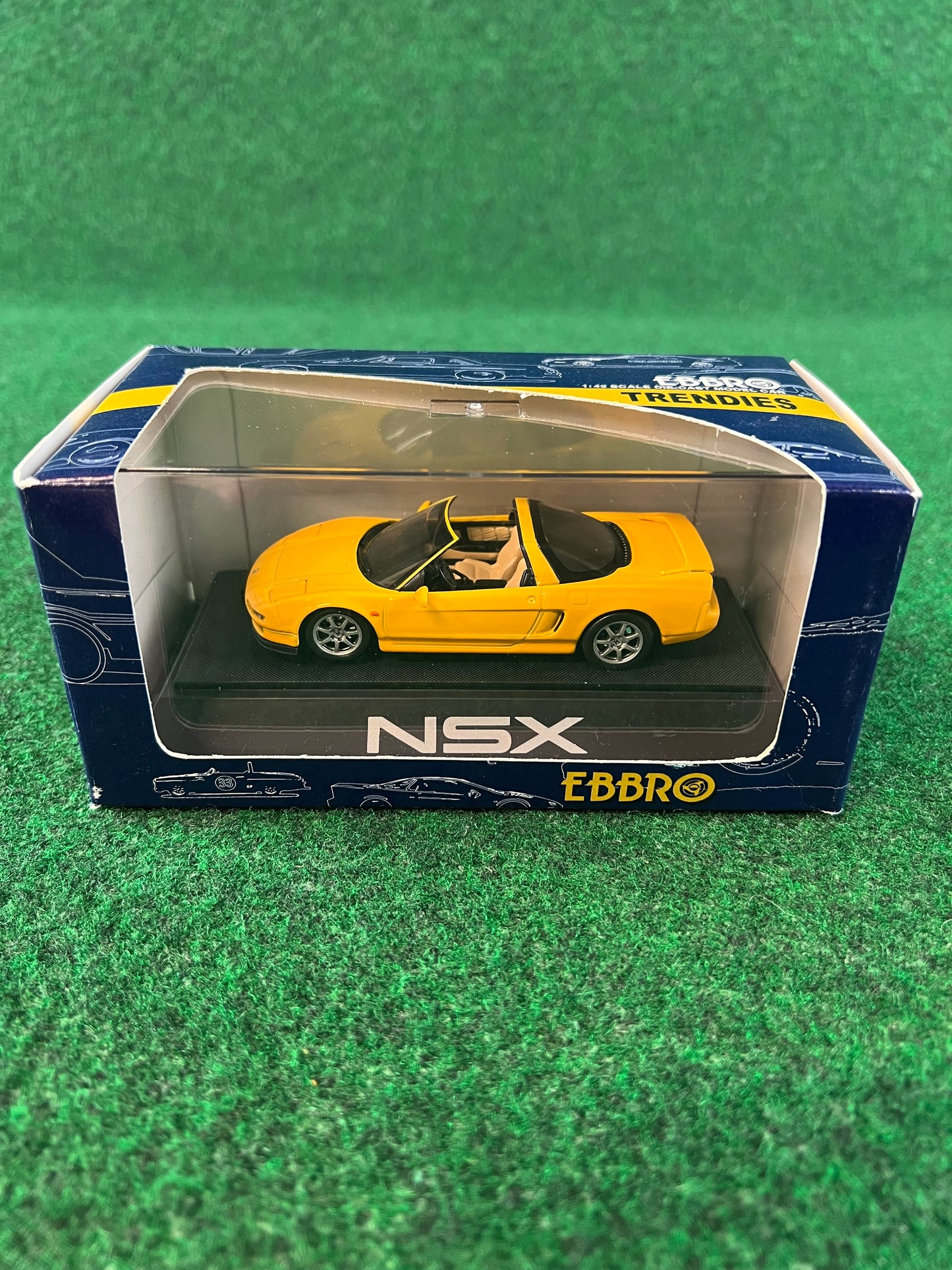 EBBRO Trendies - Honda NSX-T Yellow 1/43 Scale Diecast