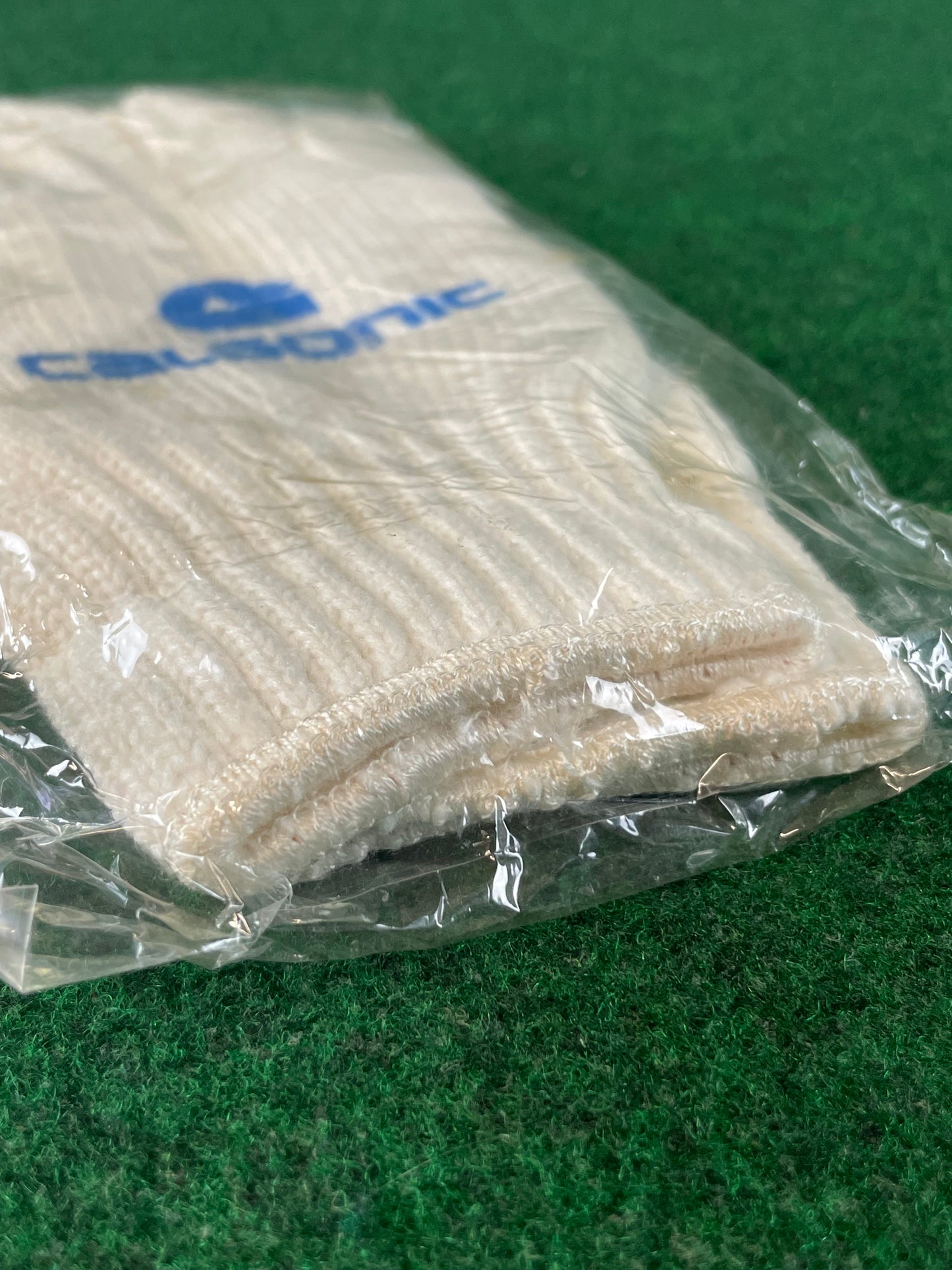 Calsonic Racing Team - Blue & White Vintage Knit Work Gloves Set