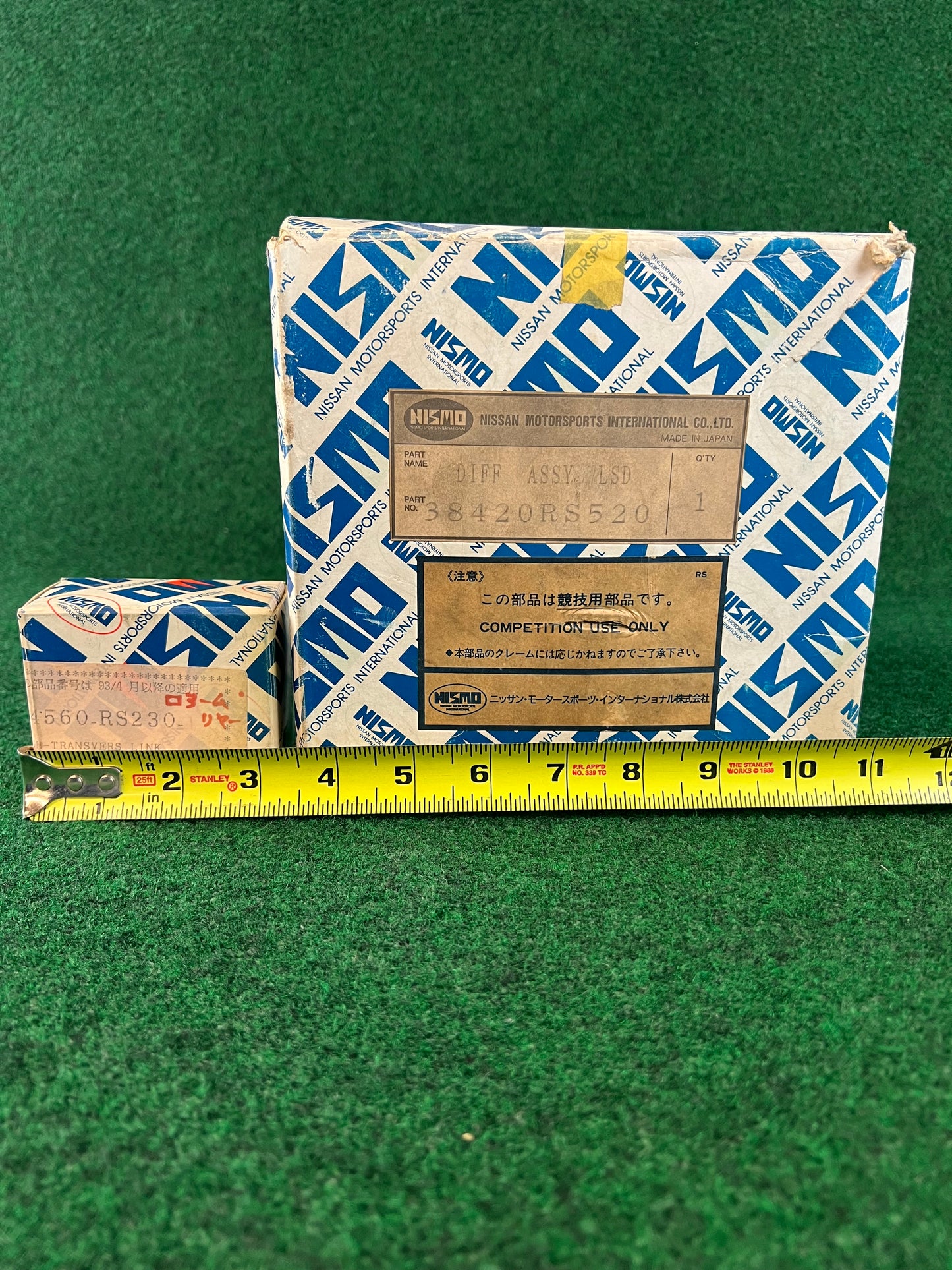 NISMO - Old Logo Differential and Bushing Boxes Display Set