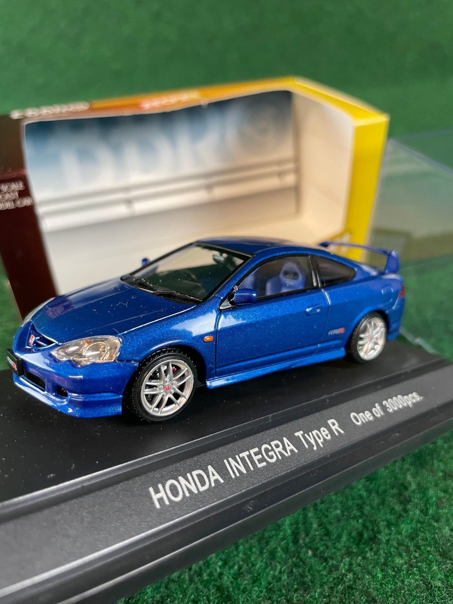 EBBRO HOT! MUGEN 2001 Honda Integra Type R DC5 (Blue) 1/43 Scale Diecast