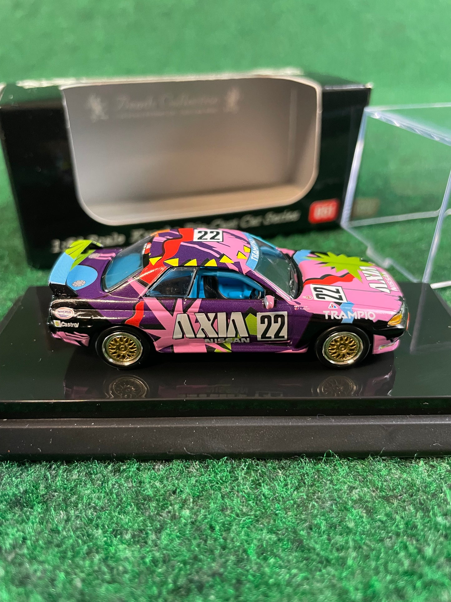 KYOSHO - Beads Collection 1991 & 1992 AXIA TRAMPIO Nissan Skyline R32 GT-R 1/64 Scale Diecast Set