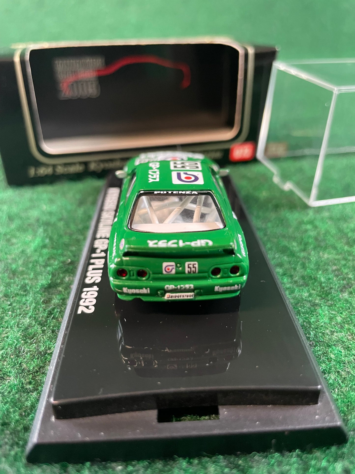 KYOSHO - Beads Collection 1992 & 1993 Kyoseki GP-1 Plus Nissan Skyline R32 GT-R 1/64 Scale Diecast Set