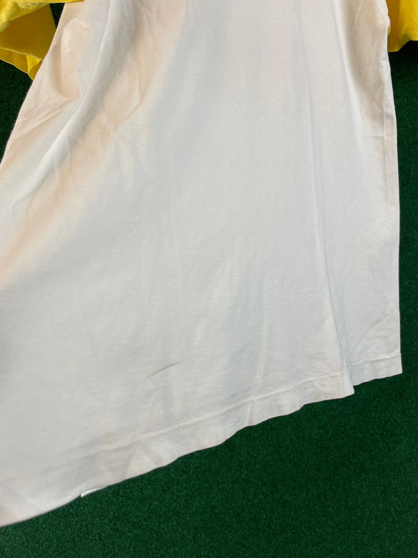 NISMO - Nissan International Race & Rally Team Vintage White/Yellow T-Shirt