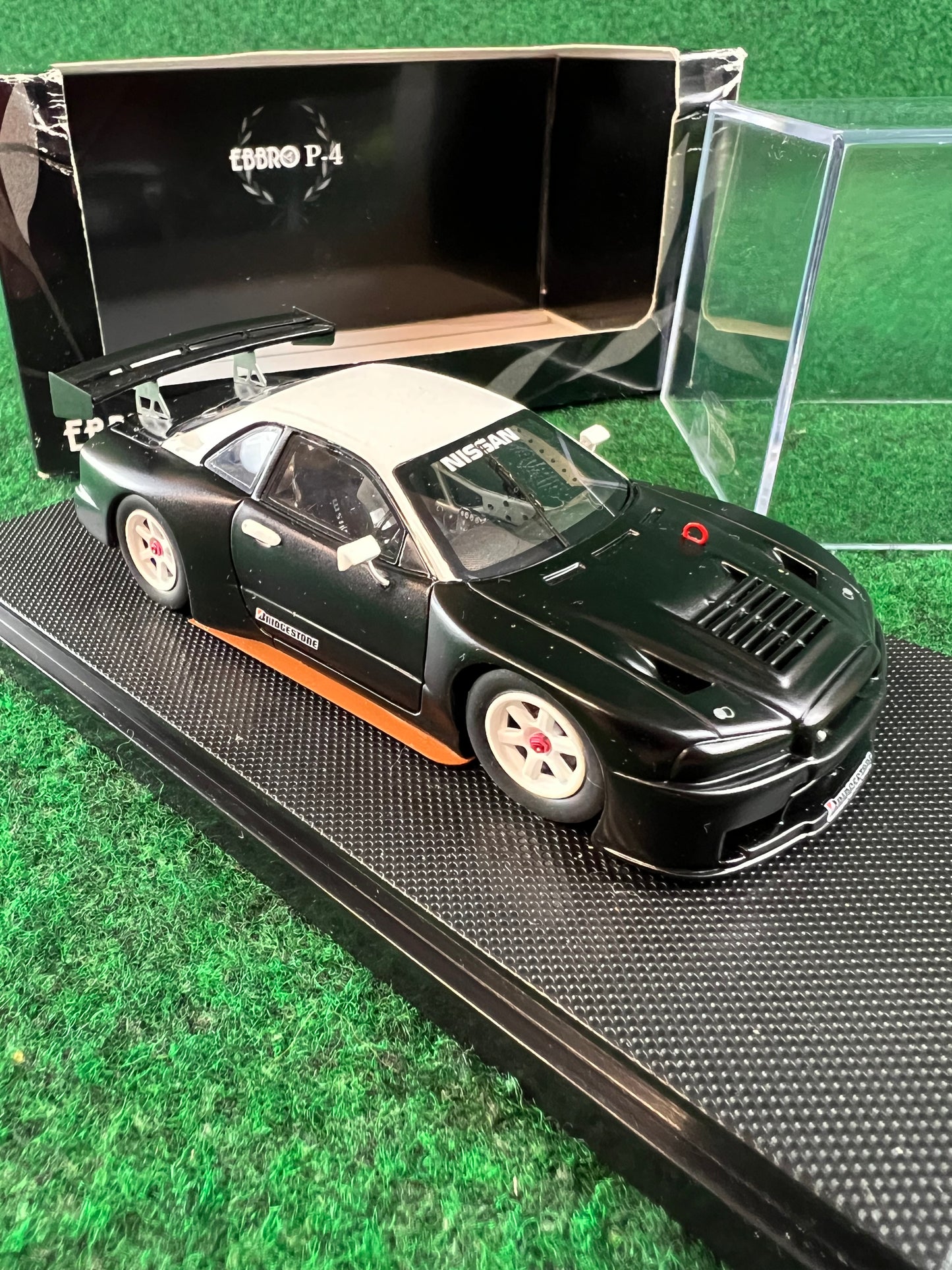 EBBRO P-4 Nissan Skyline R34 GTR 1999 Winter Test Car 1/43 Scale Diecast