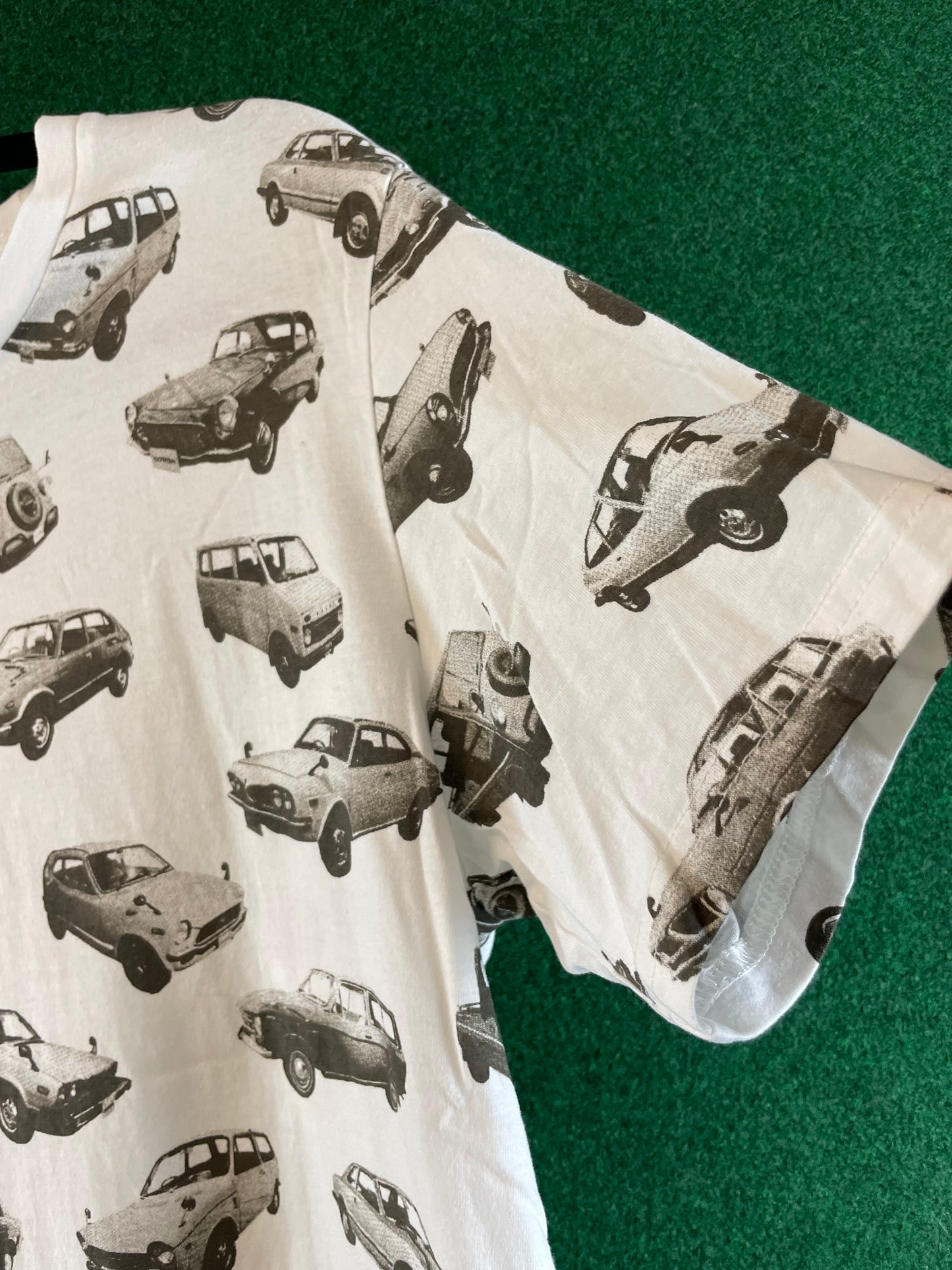 Honda x GU - Cars Pattern White Short Sleeve T-Shirt