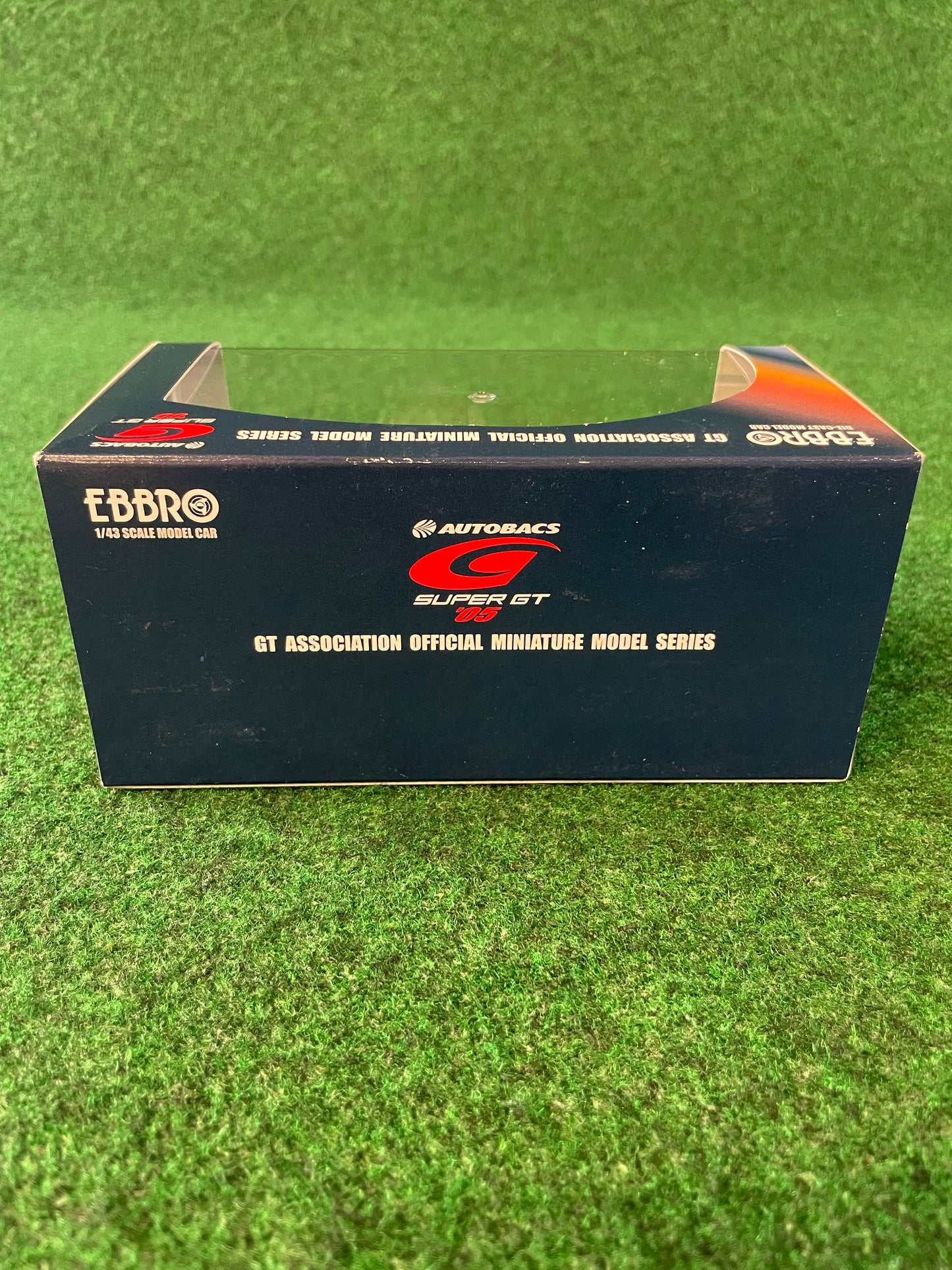 EBBRO - ZENT CERUMO 2005 Toyota Supra GT500 SuperGT No.38 1/43 Scale Diecast