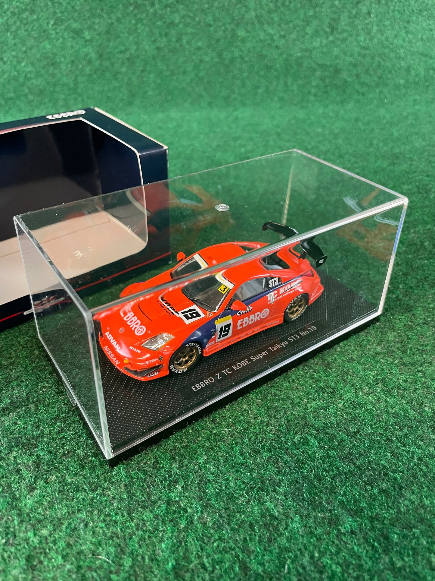 EBBRO Racing Collection Nissan Fairlady Z - TC KOBE Cwest 1/43 Scale Diecast