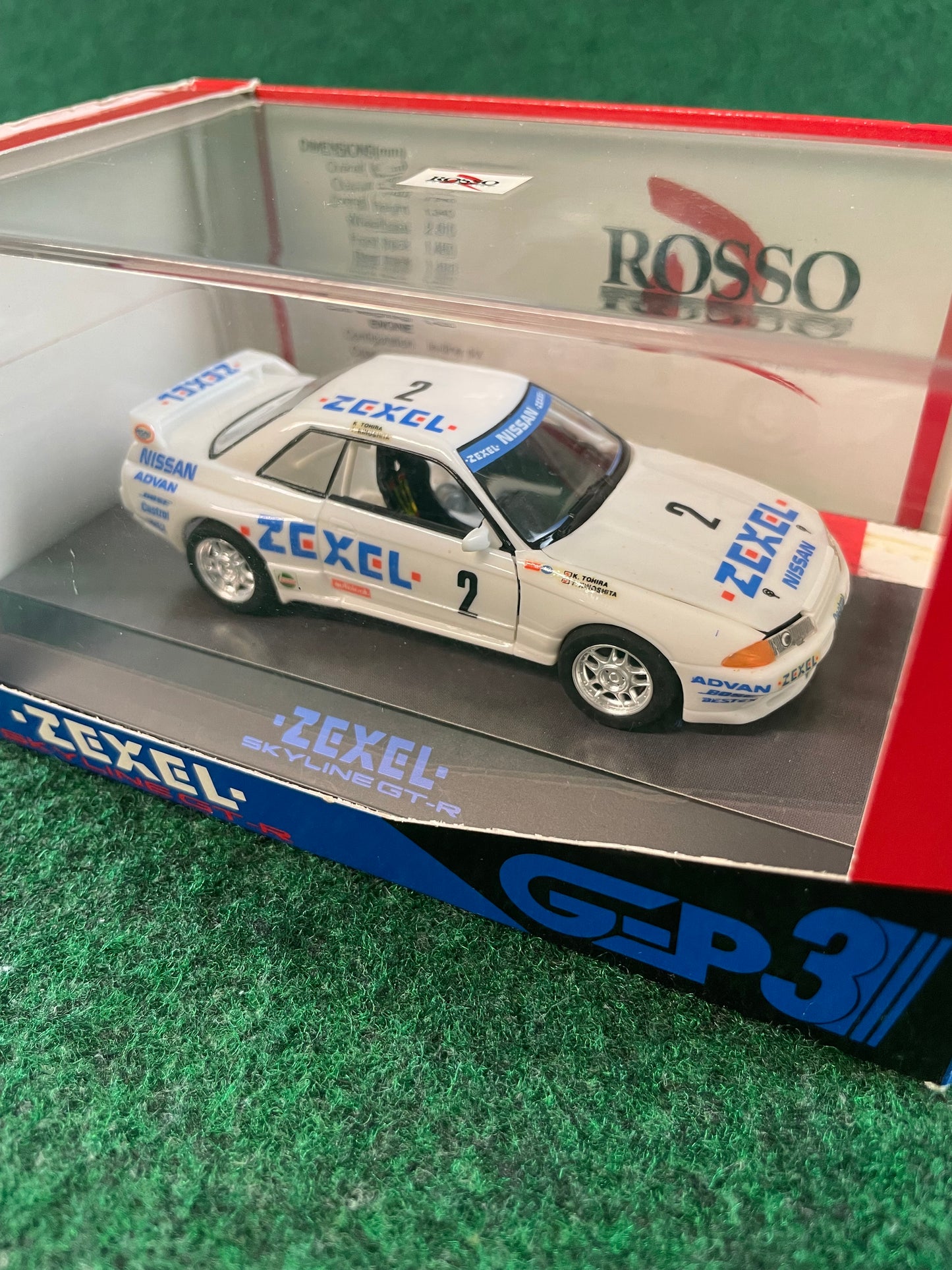 ROSSO - Zexel No. 2 Nissan Skyline R32 GT-R (2) 1/43 Scale Model Car